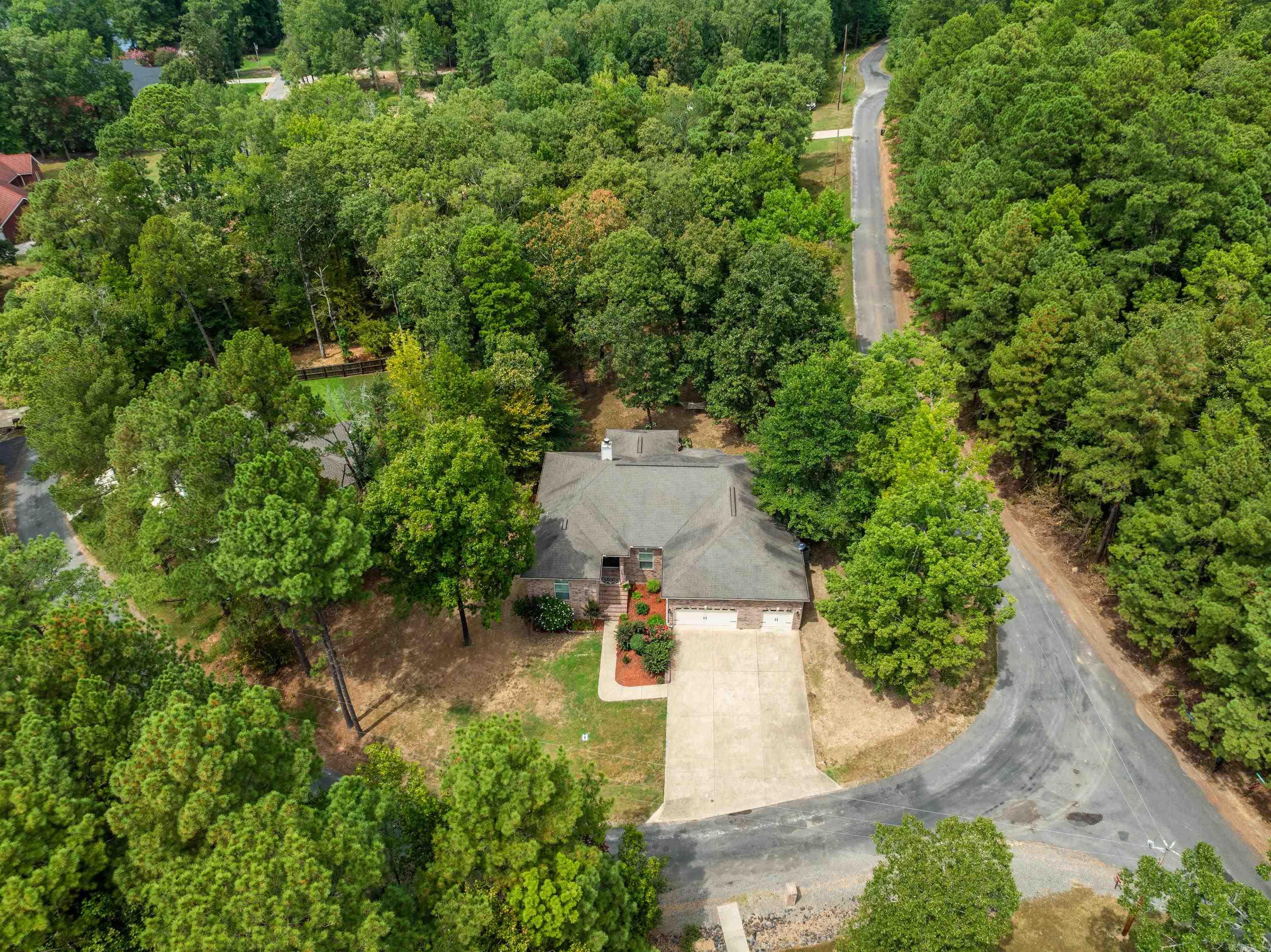 100 Lost Lake Point Property Photo 44