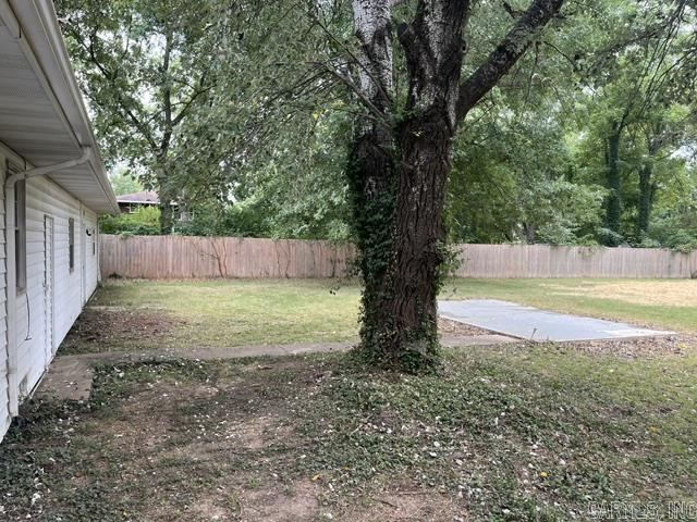1024 Maple Street Property Photo 18