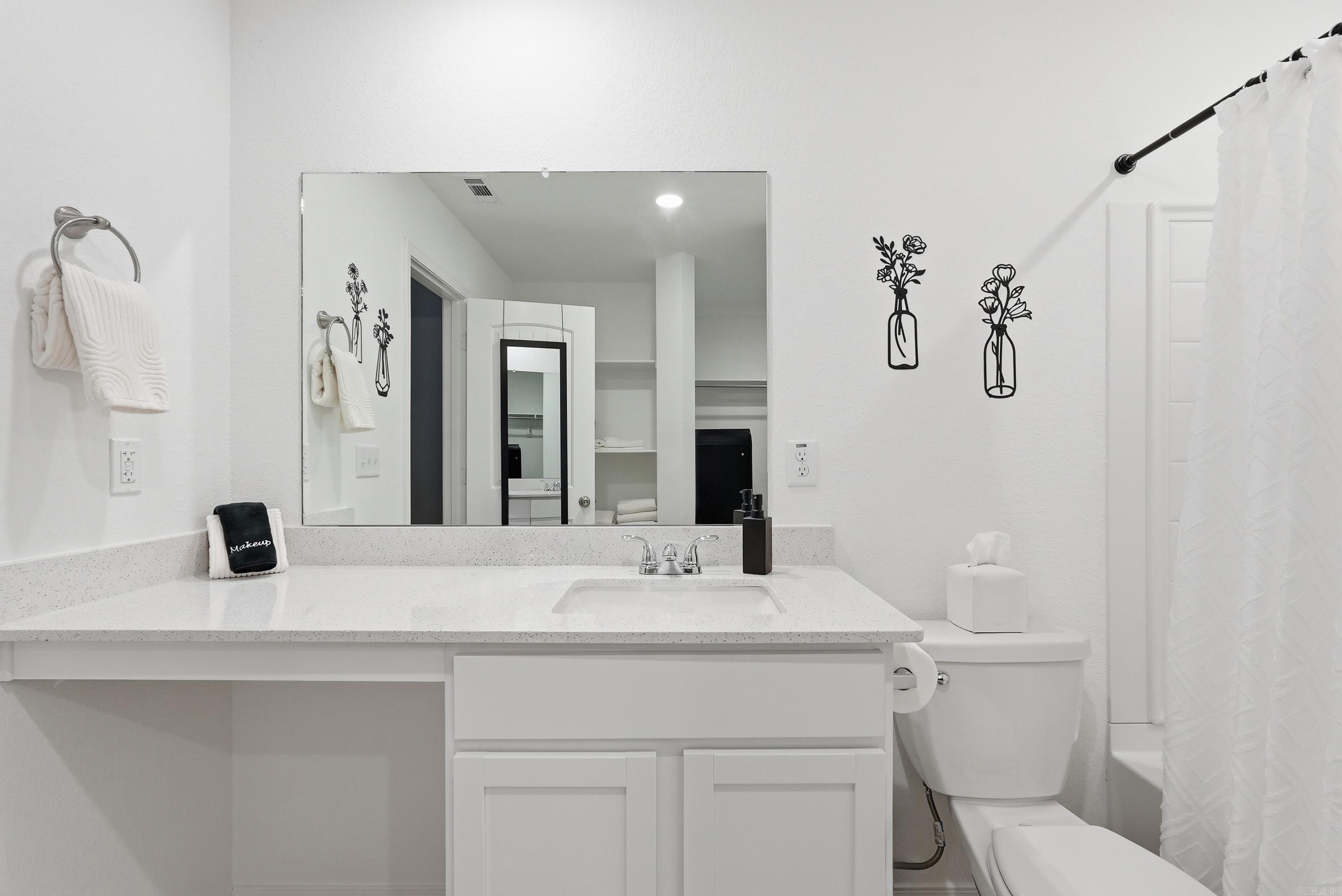 10904 Mason Drive Property Photo 27