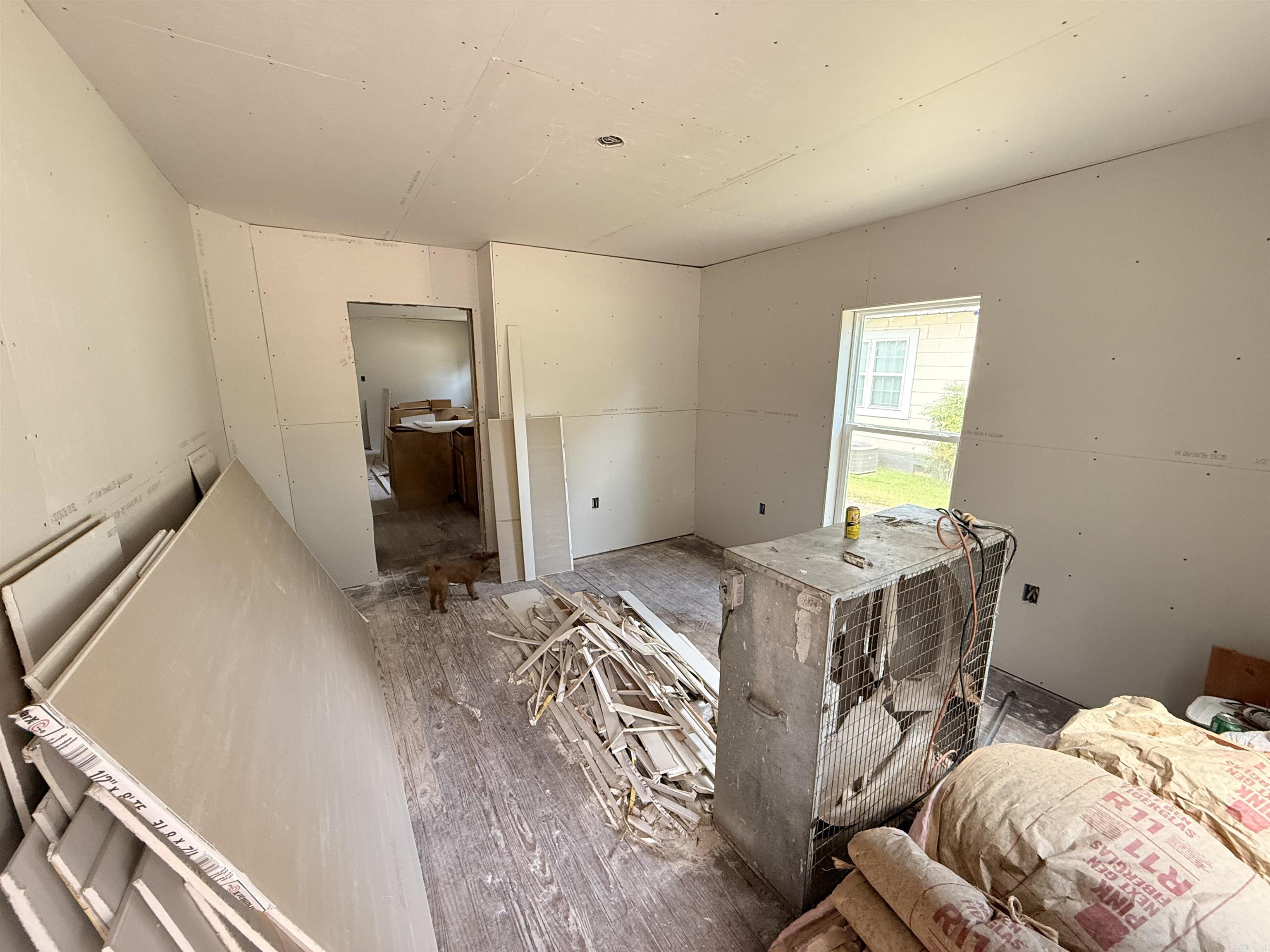 408 S Gabbert Street Property Photo 12
