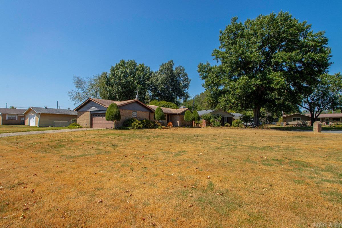 2 Linda Cove Property Photo 10
