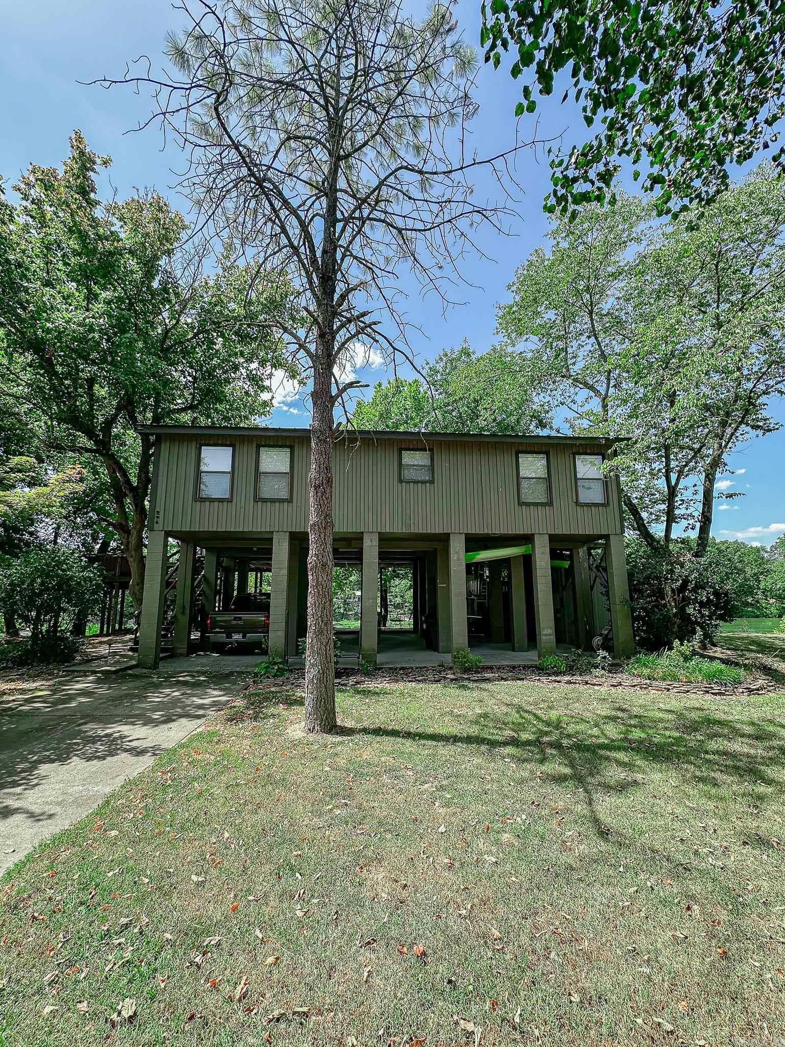 295 Loberg Property Photo 2