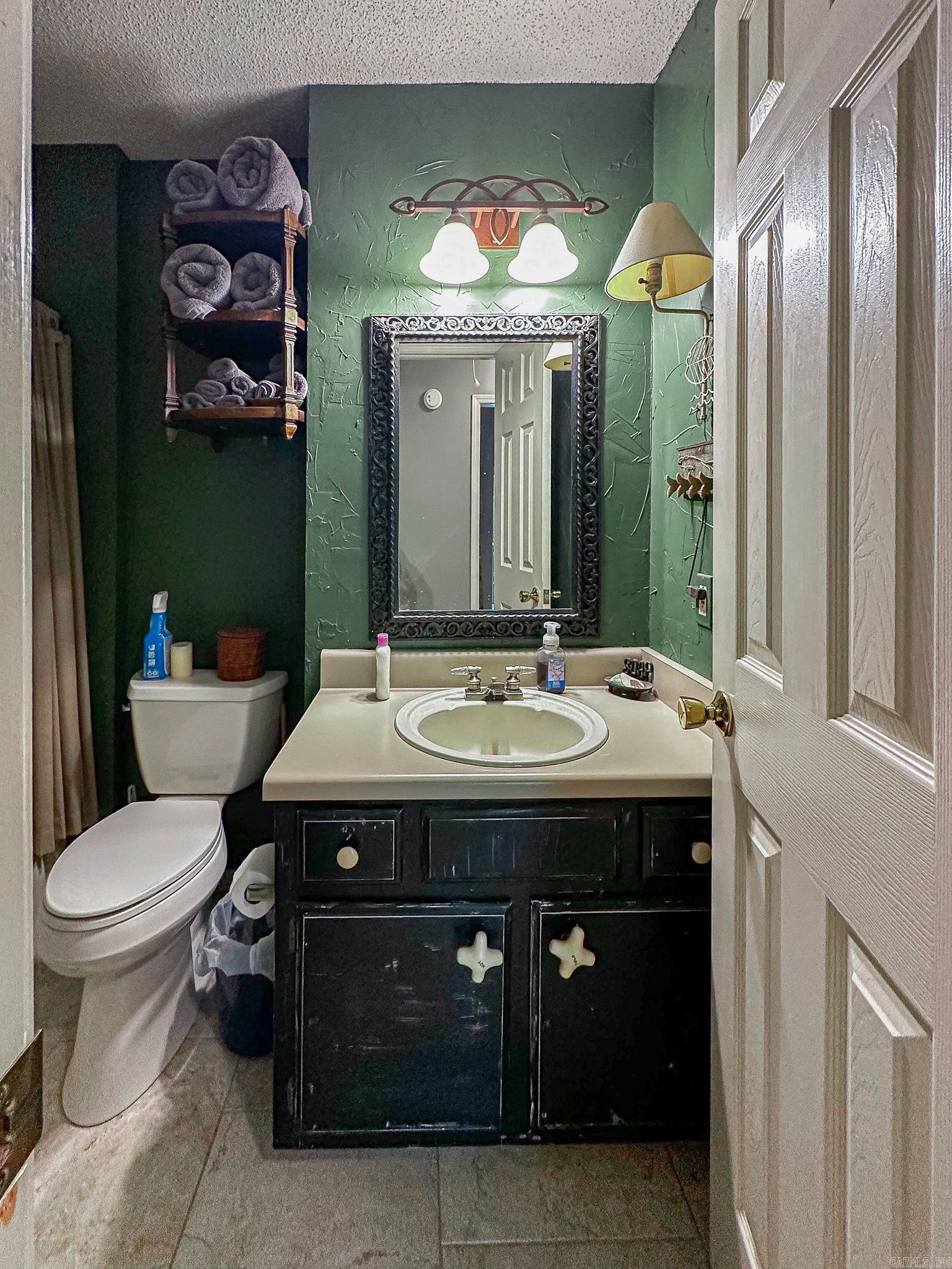 295 Loberg Property Photo 38