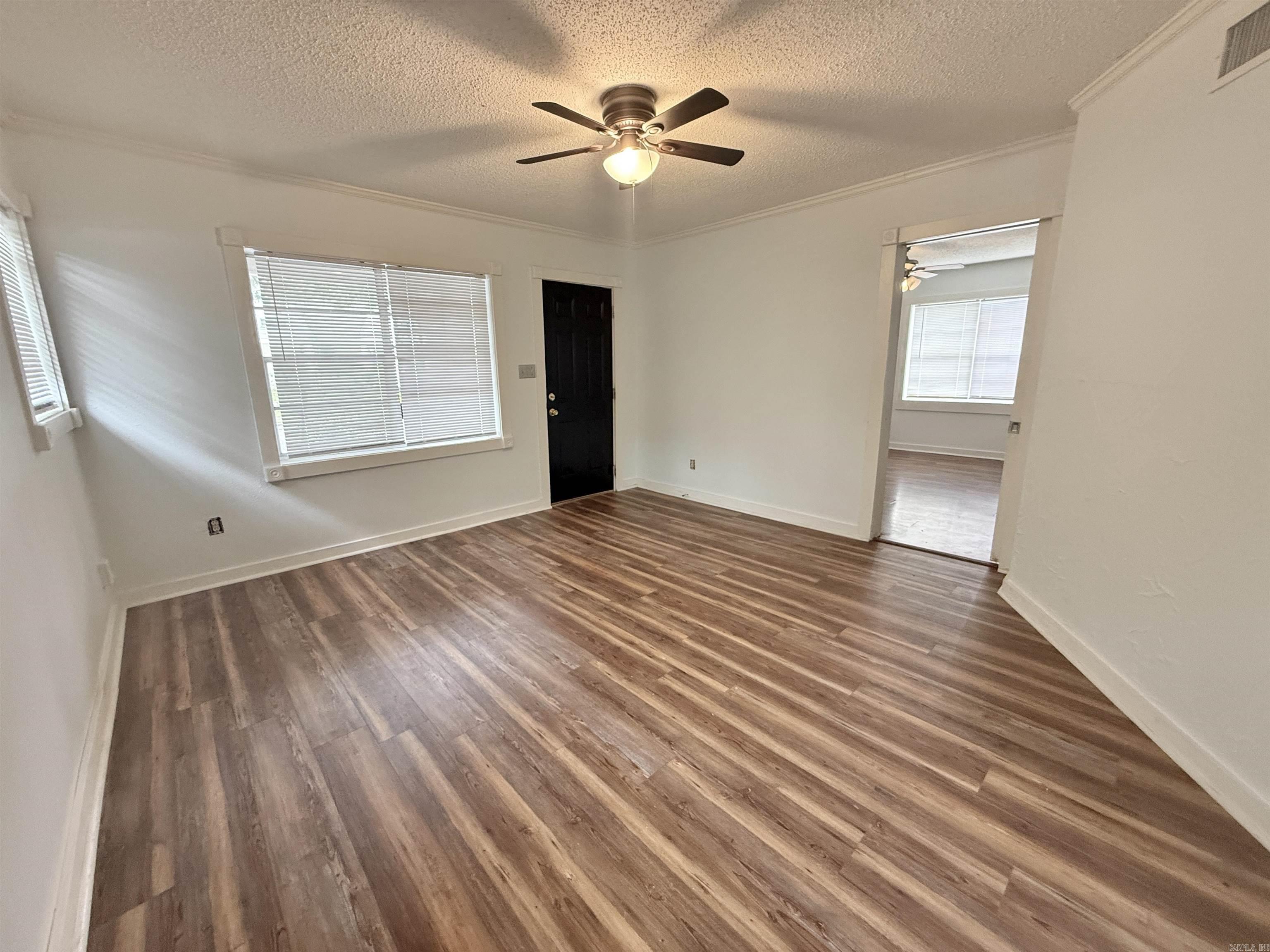 300 Richard Street Property Photo 6