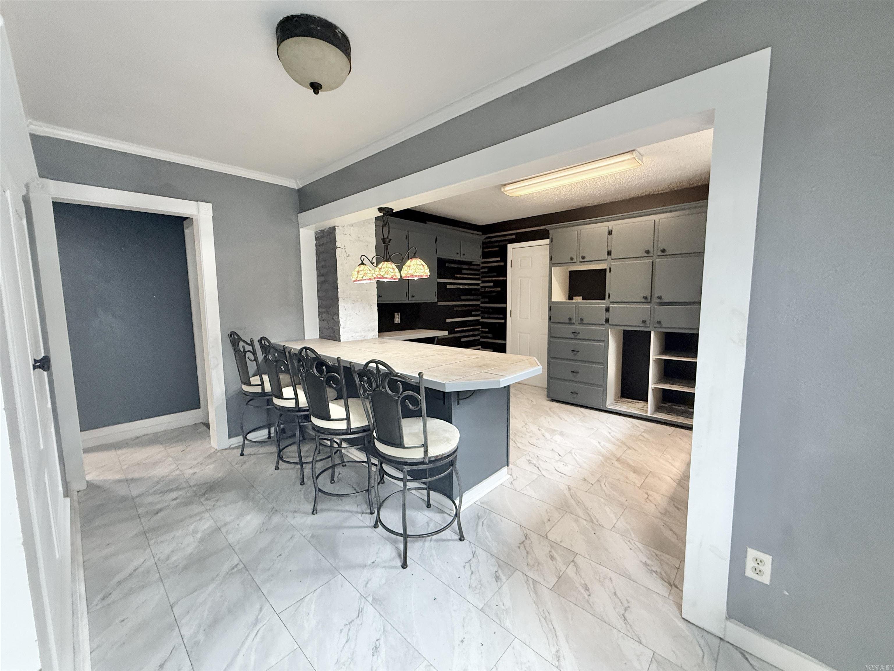 300 Richard Street Property Photo 11