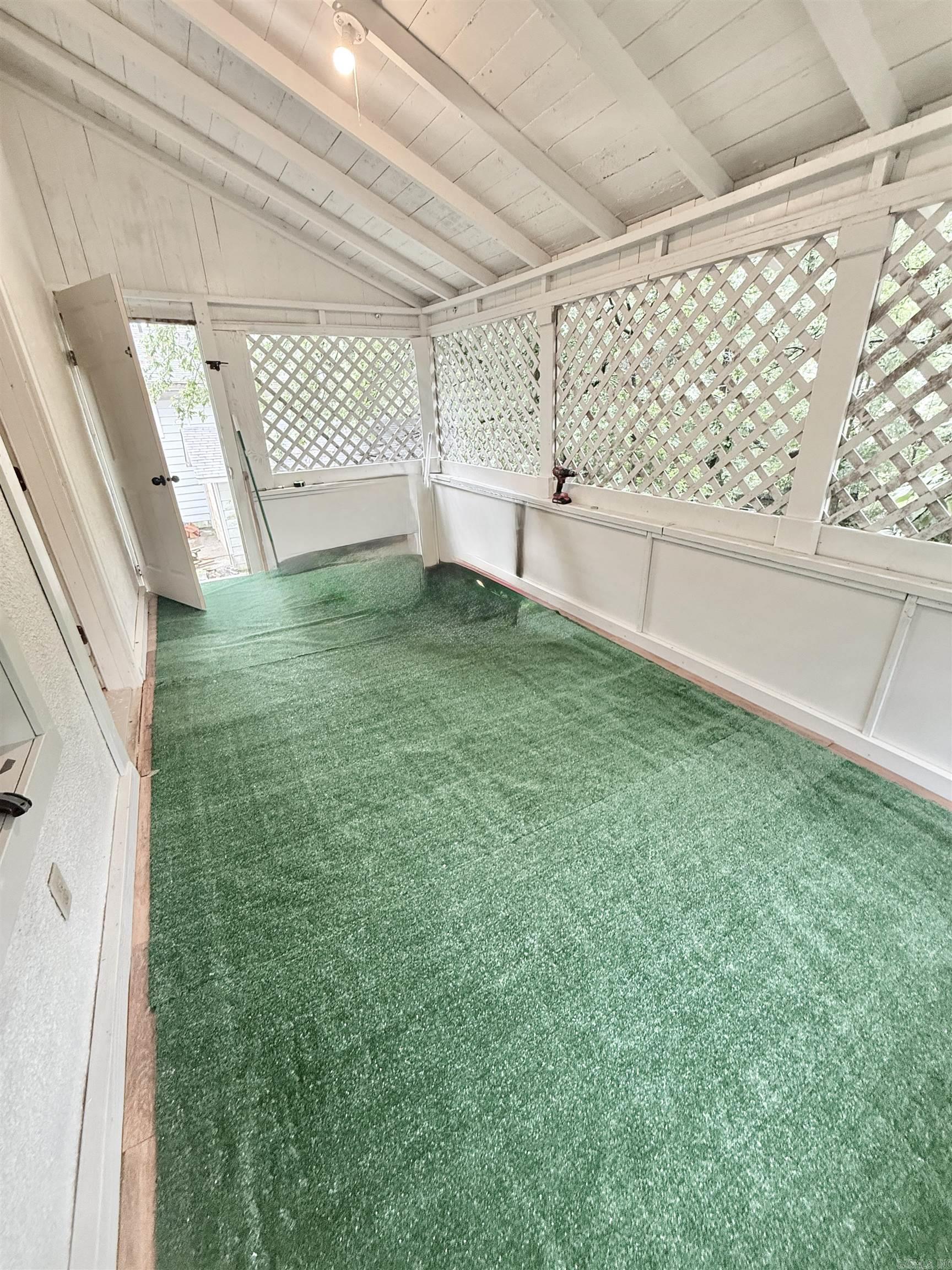 300 Richard Street Property Photo 26