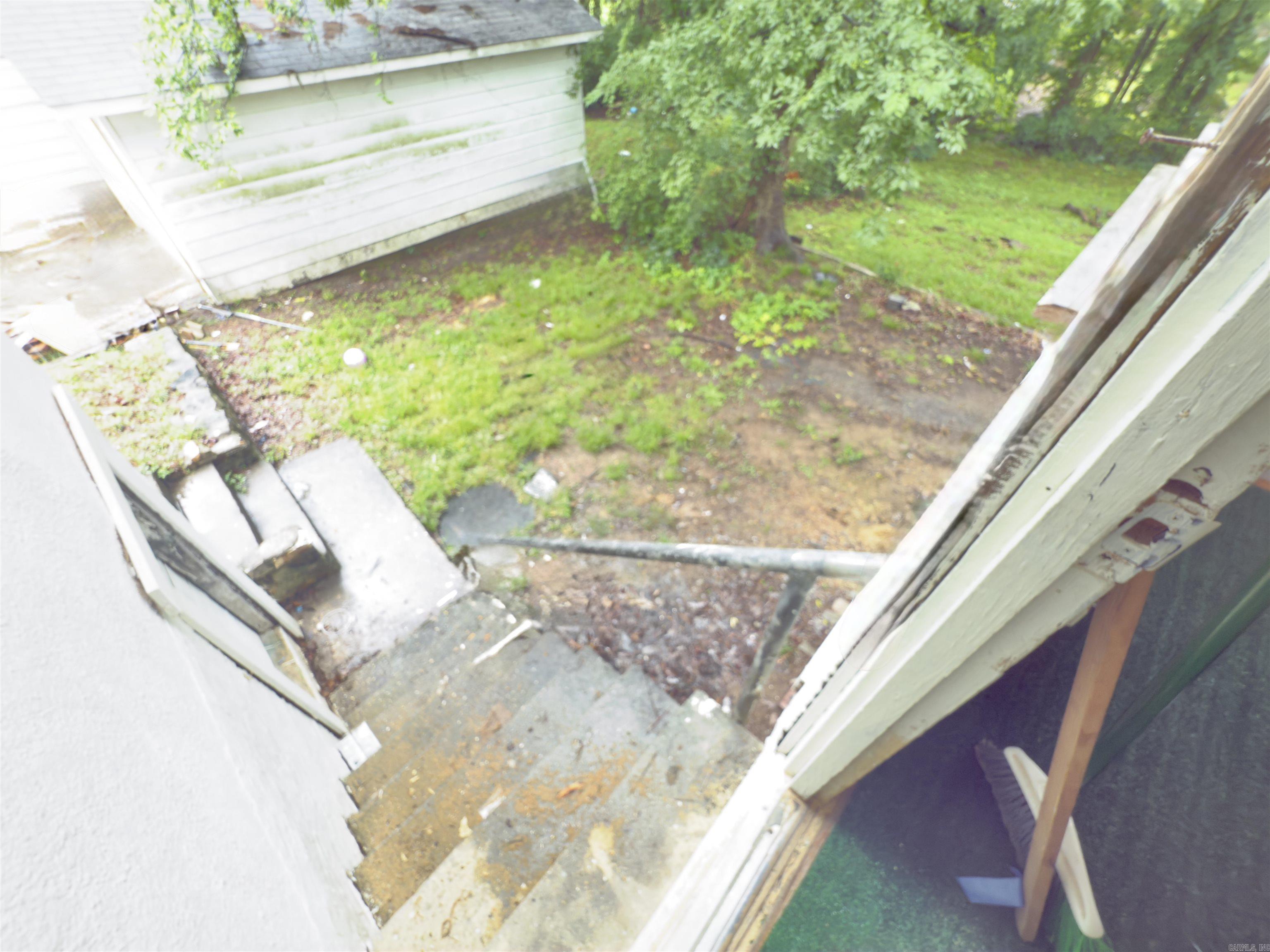 300 Richard Street Property Photo 27