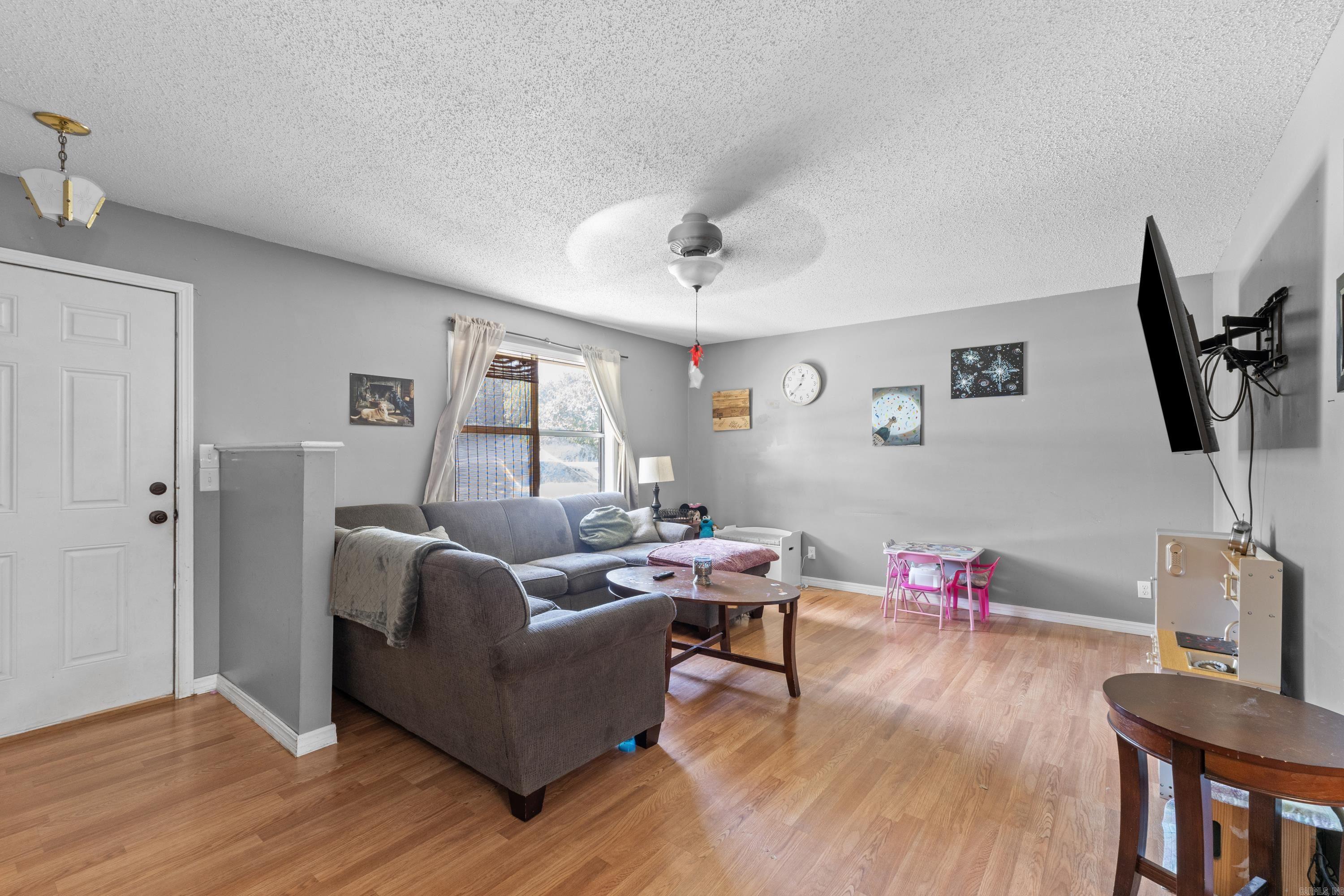 531 Spring Street Property Photo 3