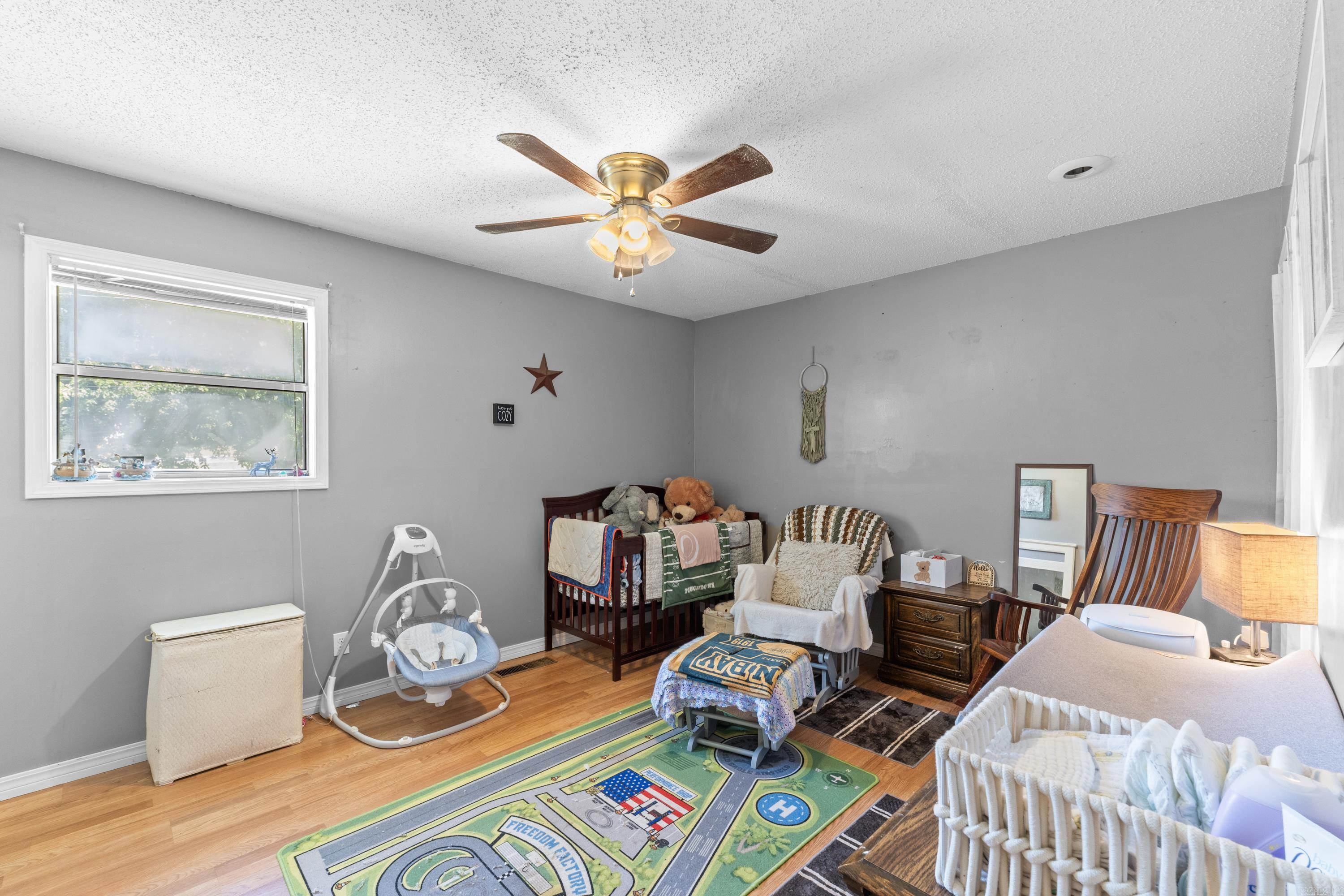 531 Spring Street Property Photo 10