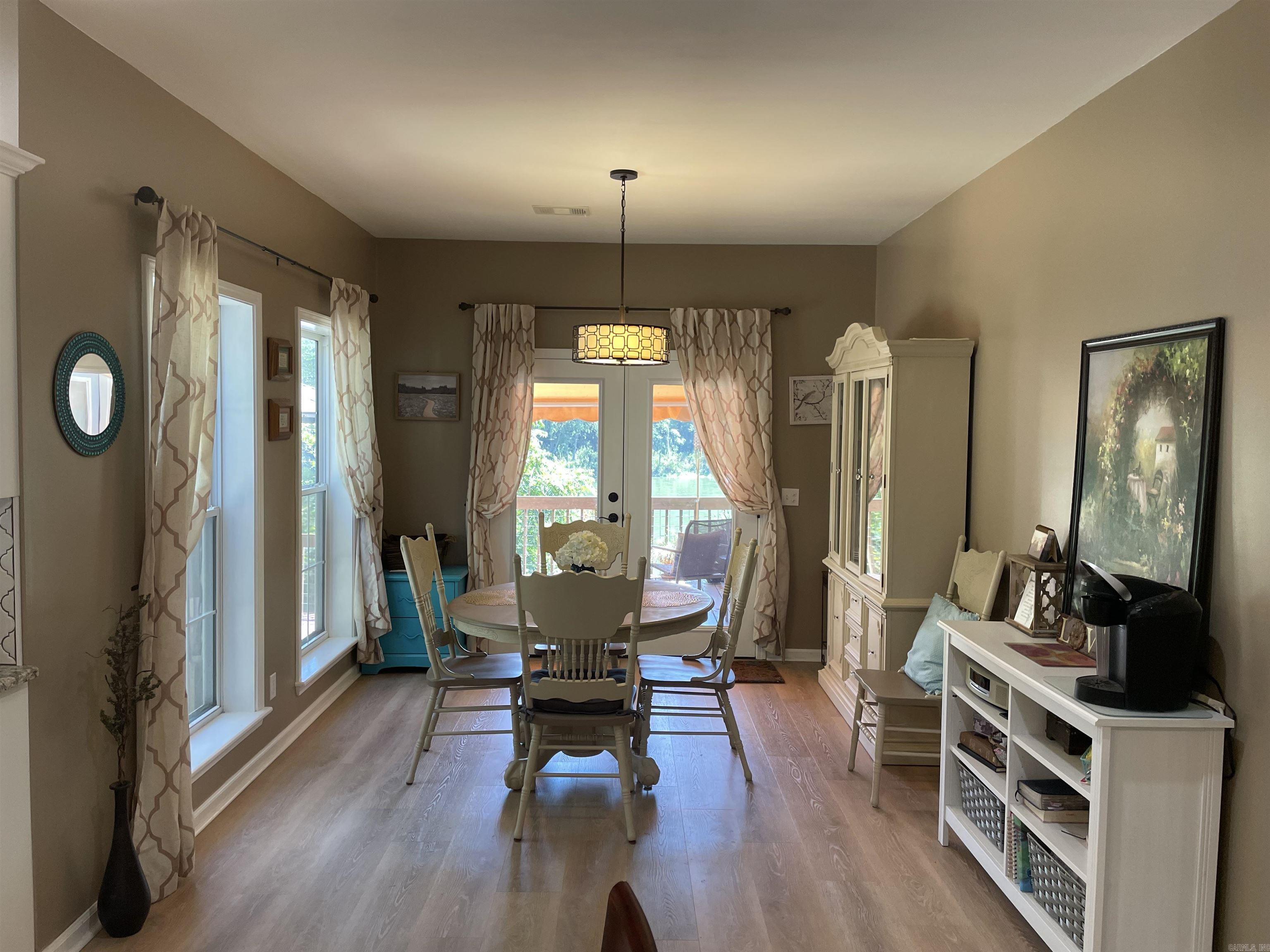 835 Sunset Valley Dr Property Photo 19