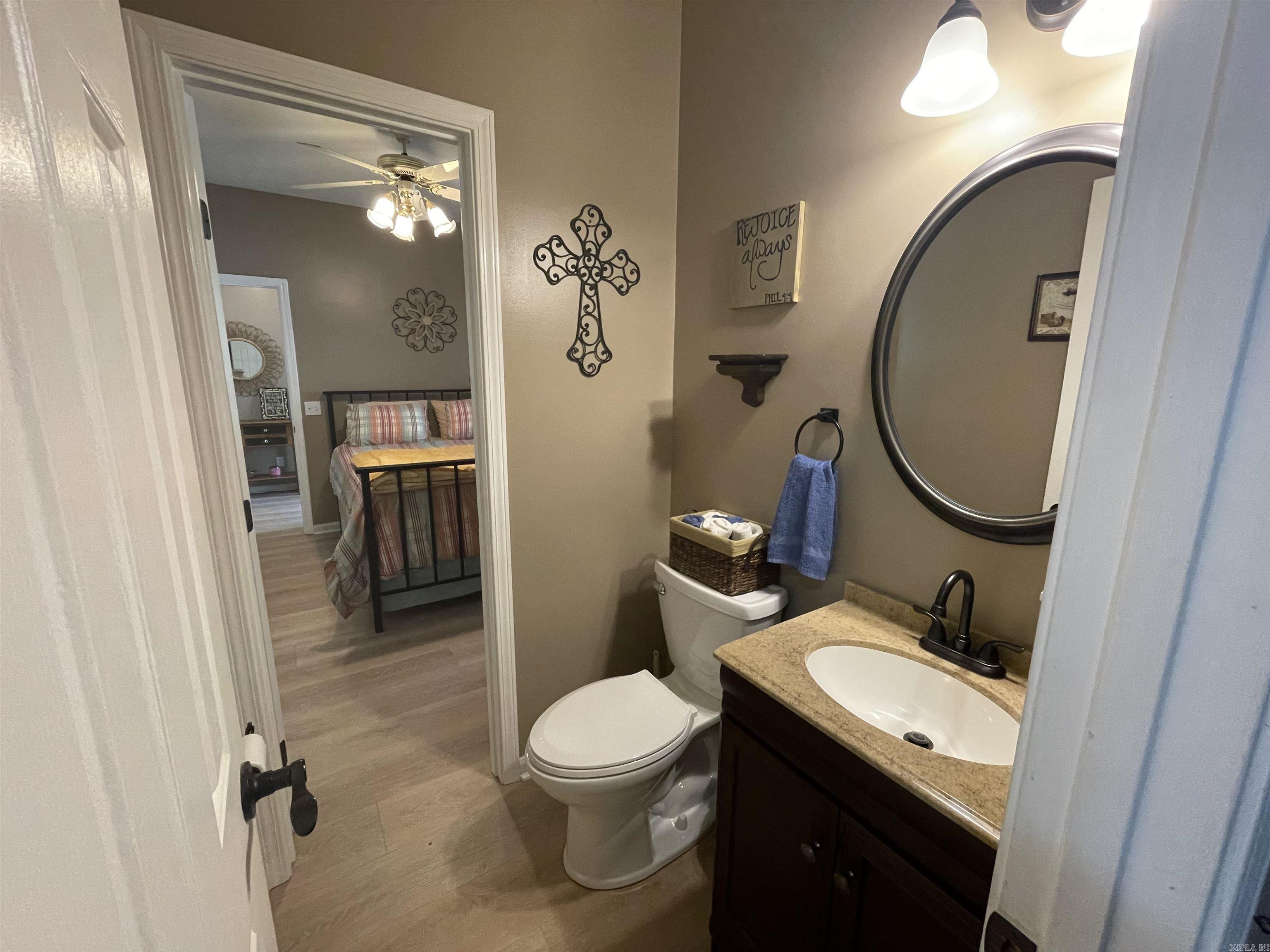 835 Sunset Valley Dr Property Photo 25