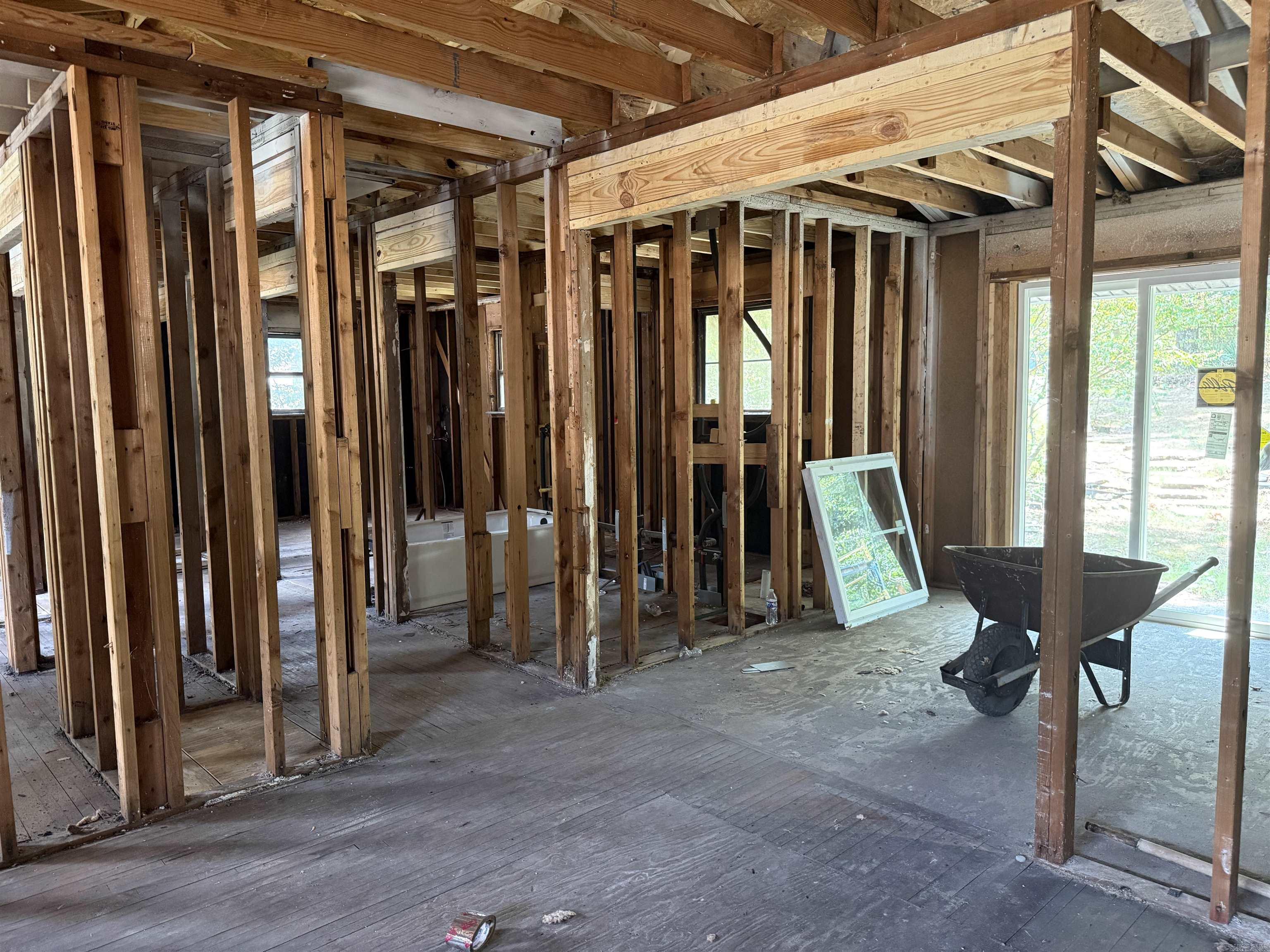 904 W 50th Street Property Photo 5
