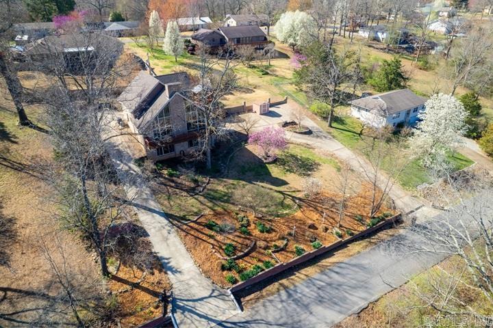 79 Elizabeth Way Property Photo 46