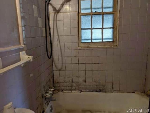 2400 Sheraton Park Drive Property Photo 9