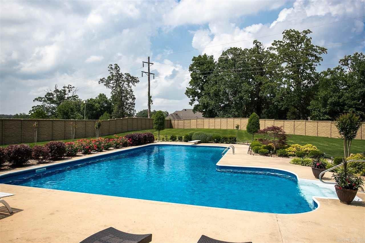 408 Ashford Drive Property Photo 6