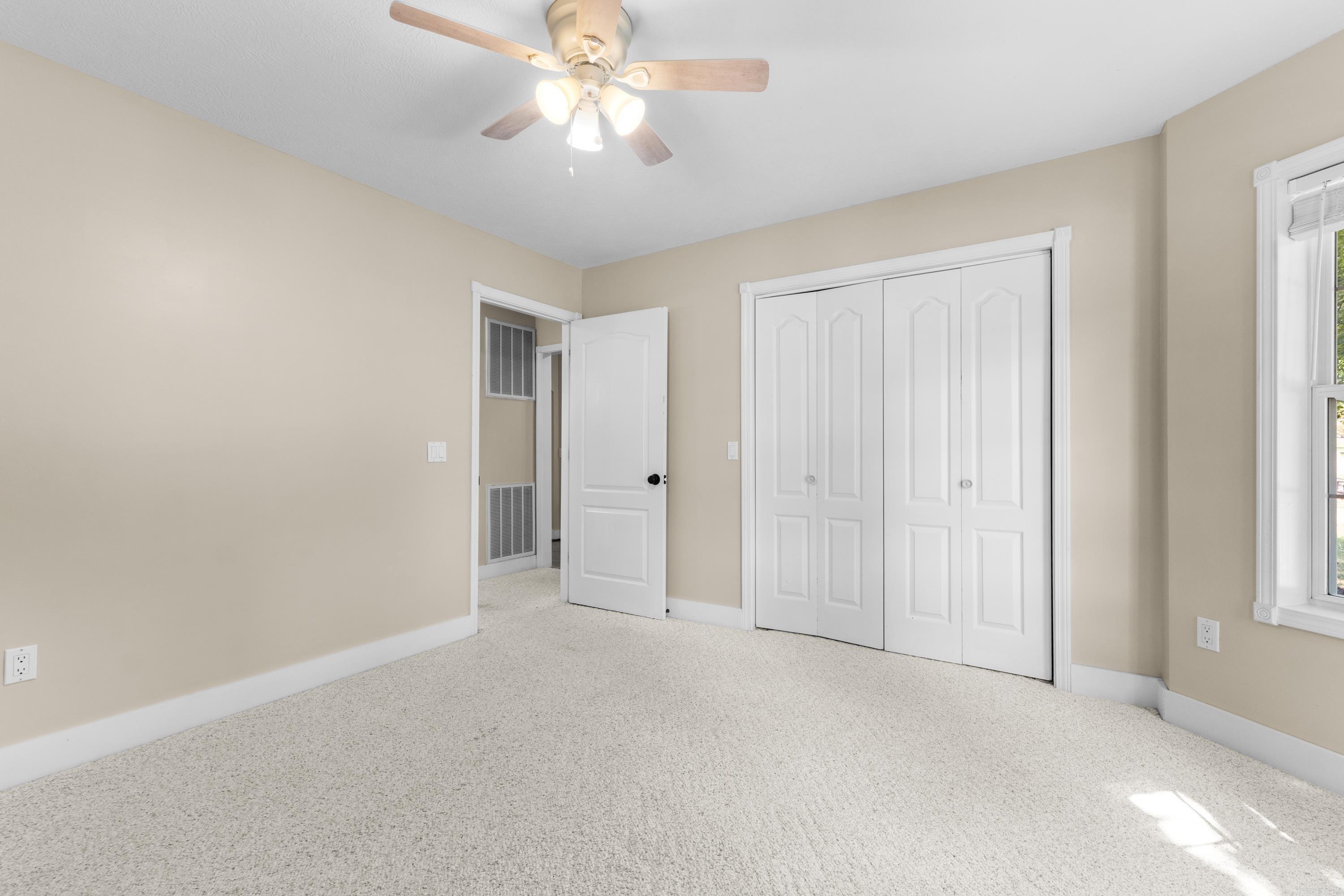 2005 Brentwood Drive Property Photo 23