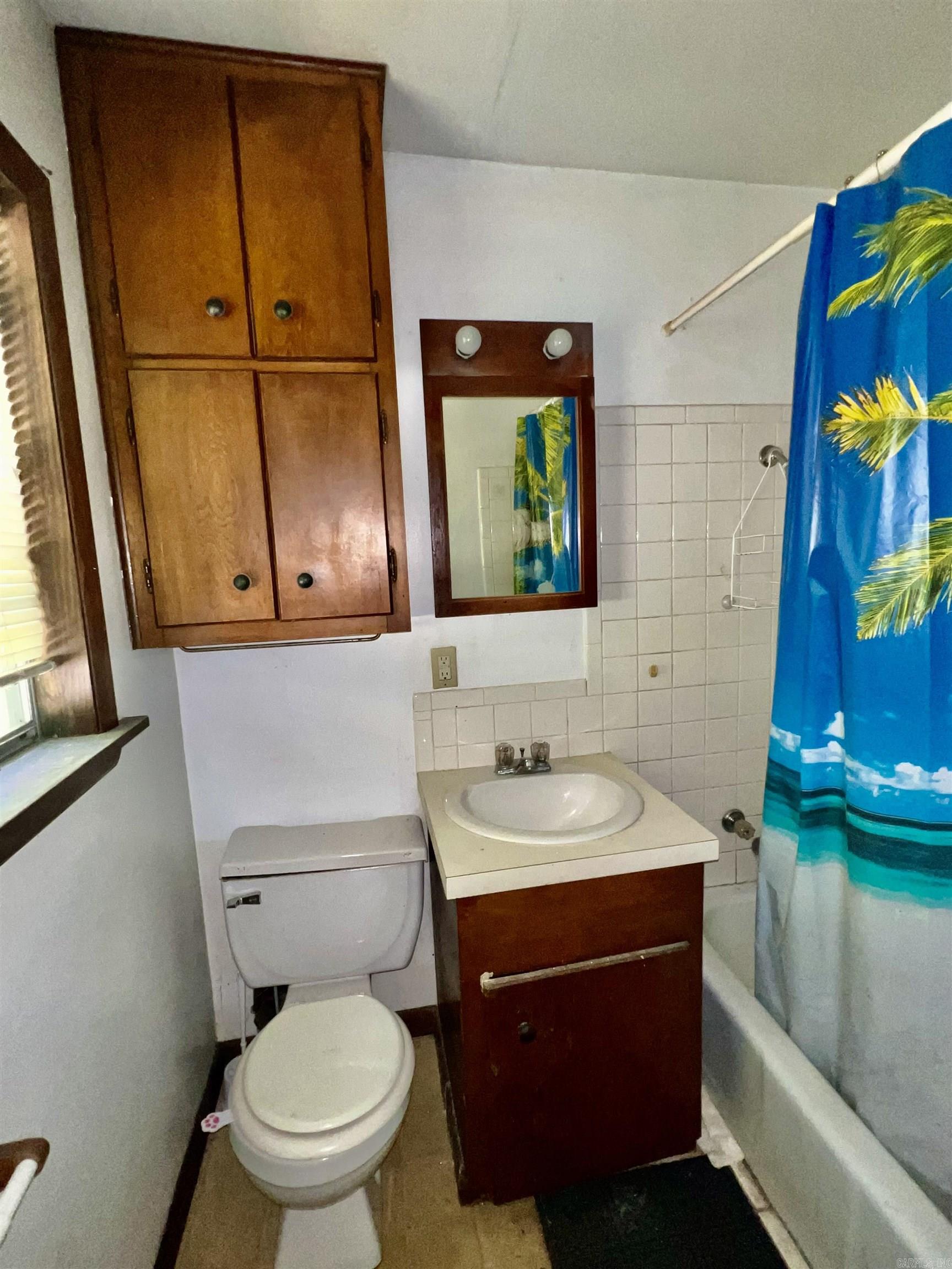 617 Gordon Street Property Photo 9