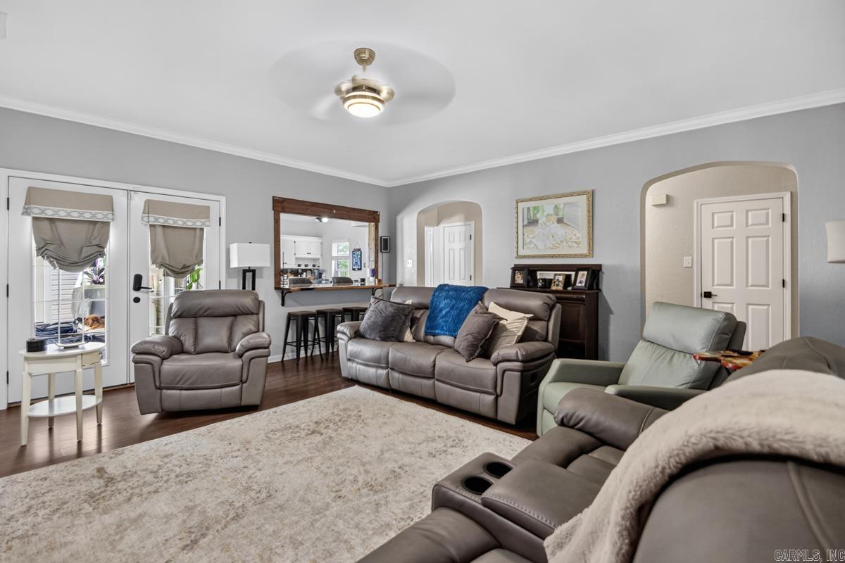 1185 Cambridge Circle Property Photo 20