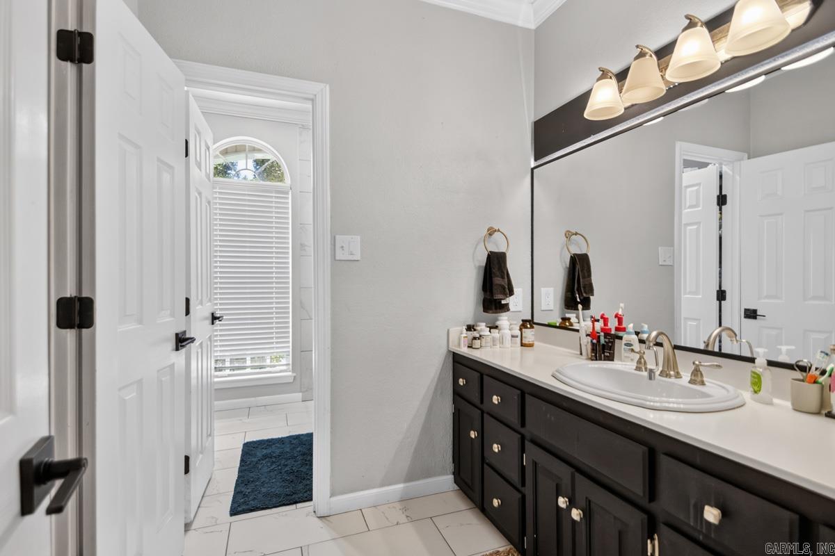 1185 Cambridge Circle Property Photo 24