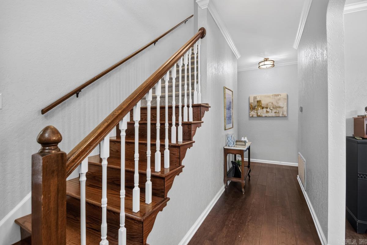 1185 Cambridge Circle Property Photo 26