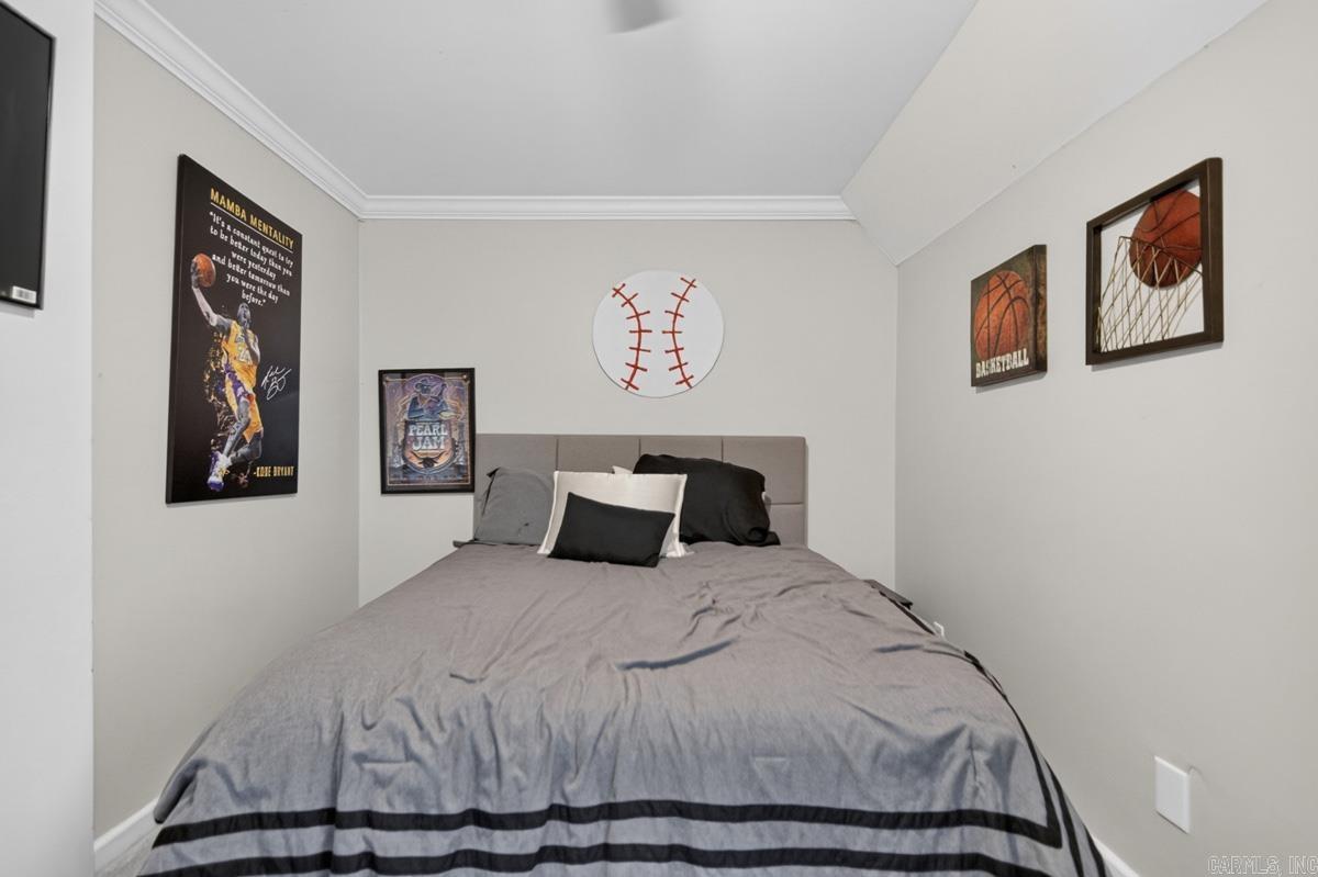 1185 Cambridge Circle Property Photo 32
