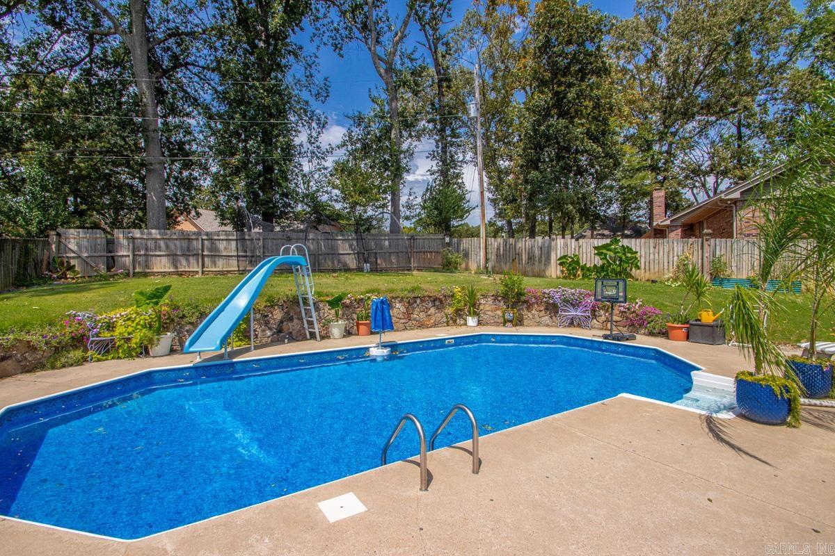 1185 Cambridge Circle Property Photo 39