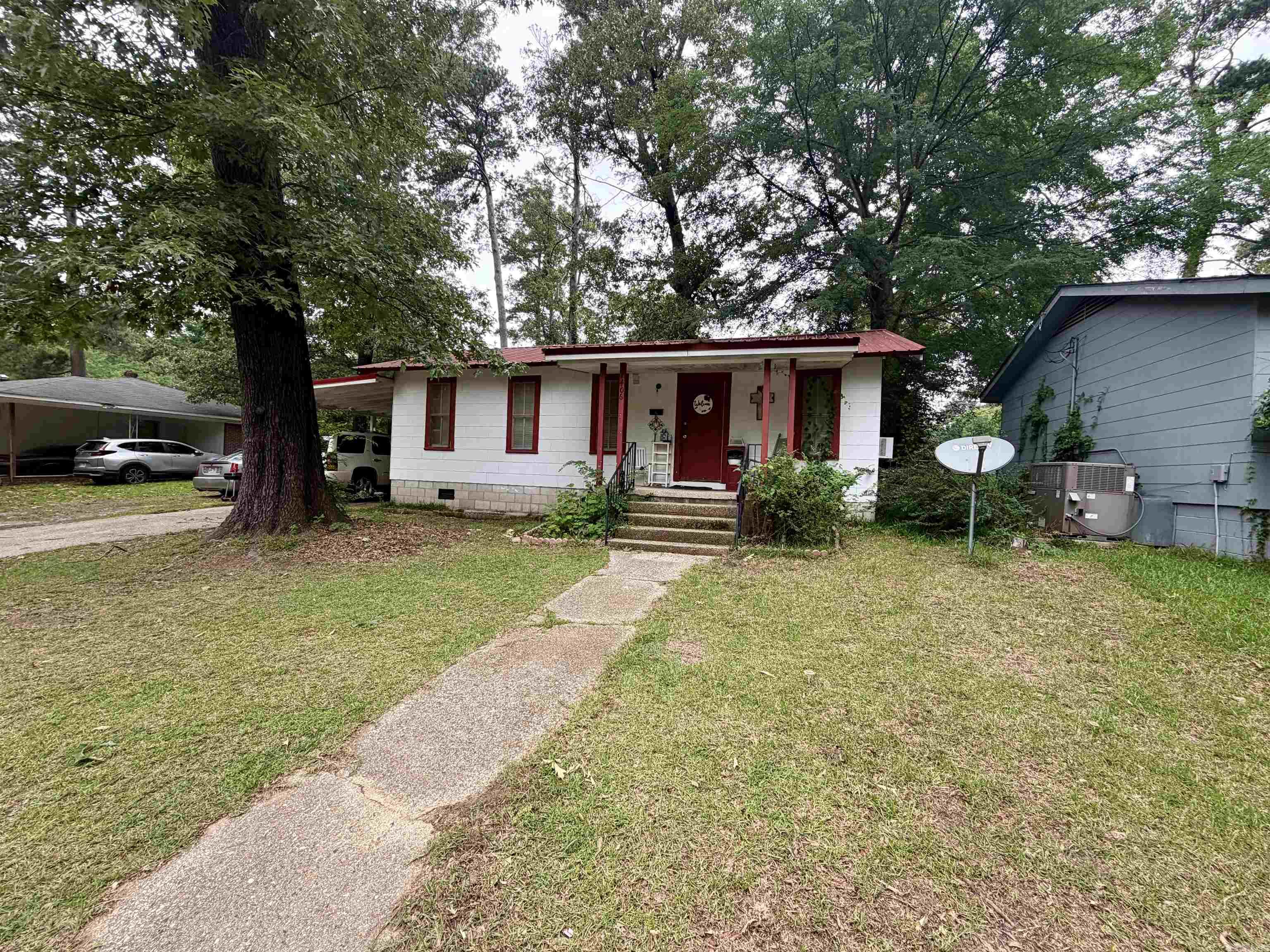 1406 Coy Dumas St Property Photo 1