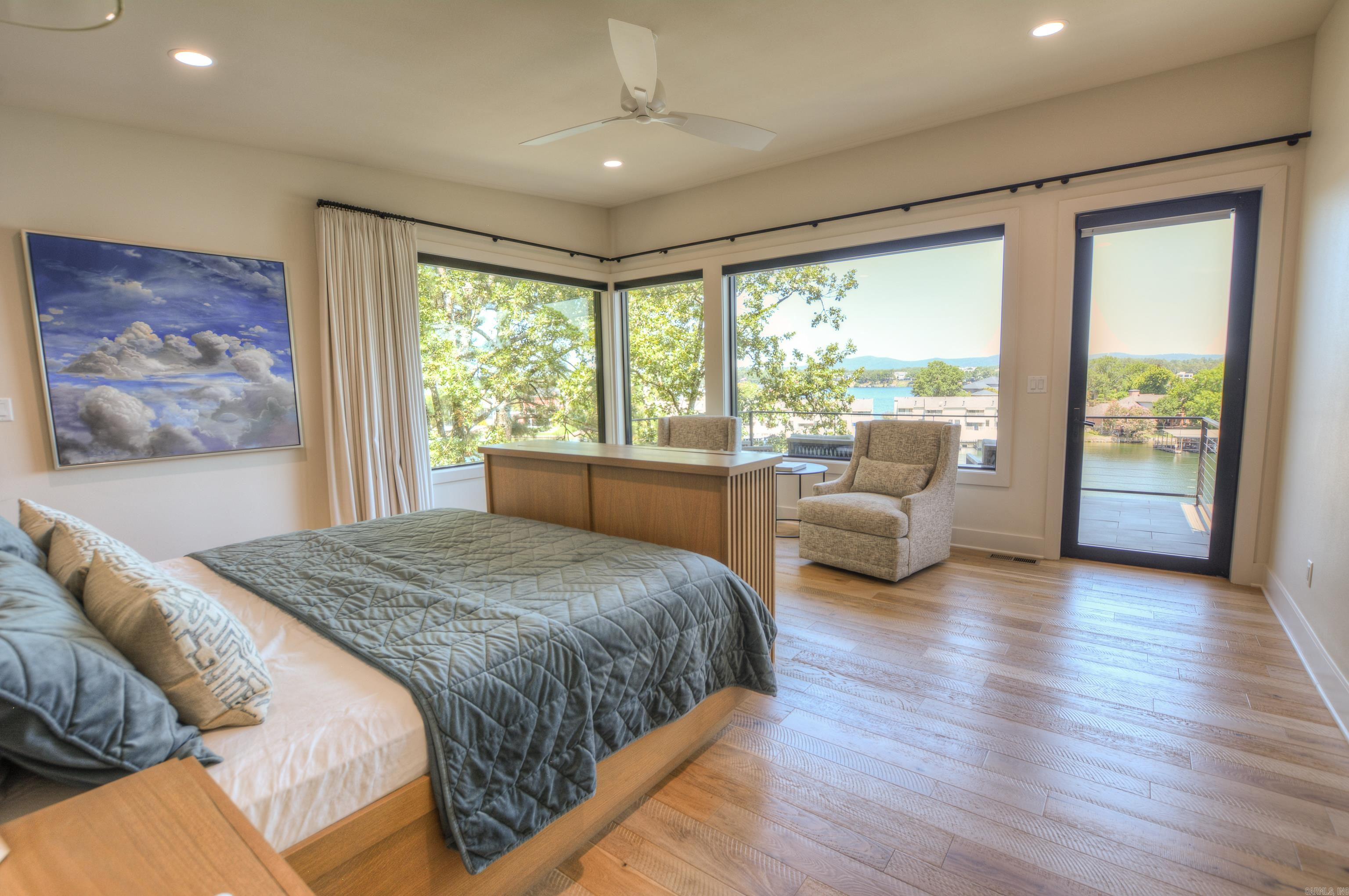 207 Summertime Bay Property Photo 19