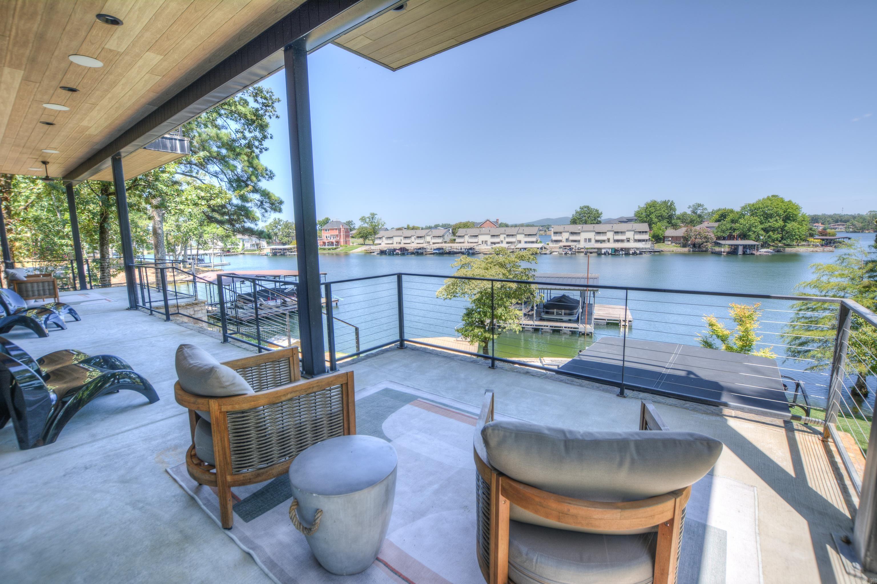 207 Summertime Bay Property Photo 37