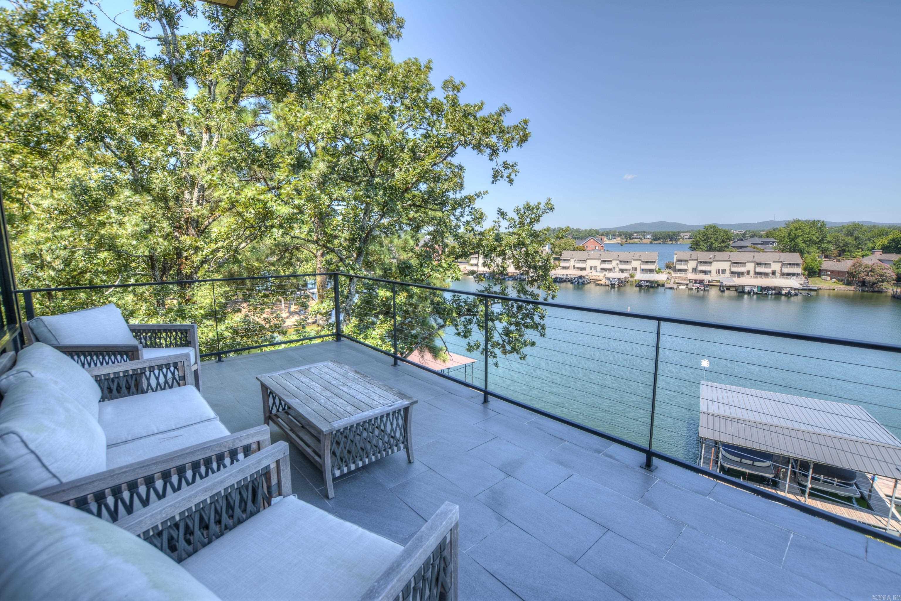 207 Summertime Bay Property Photo 39