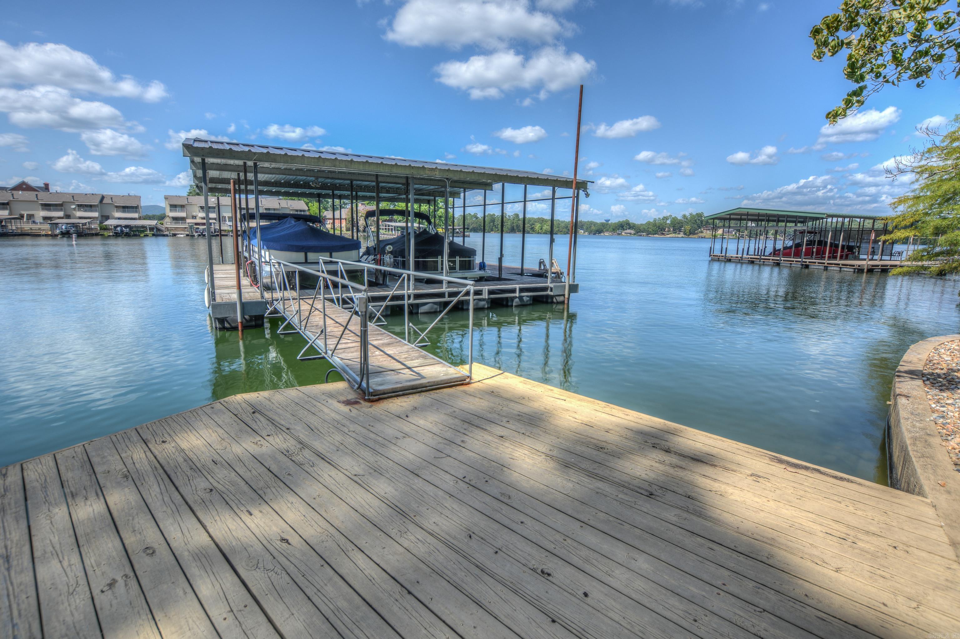 207 Summertime Bay Property Photo 40