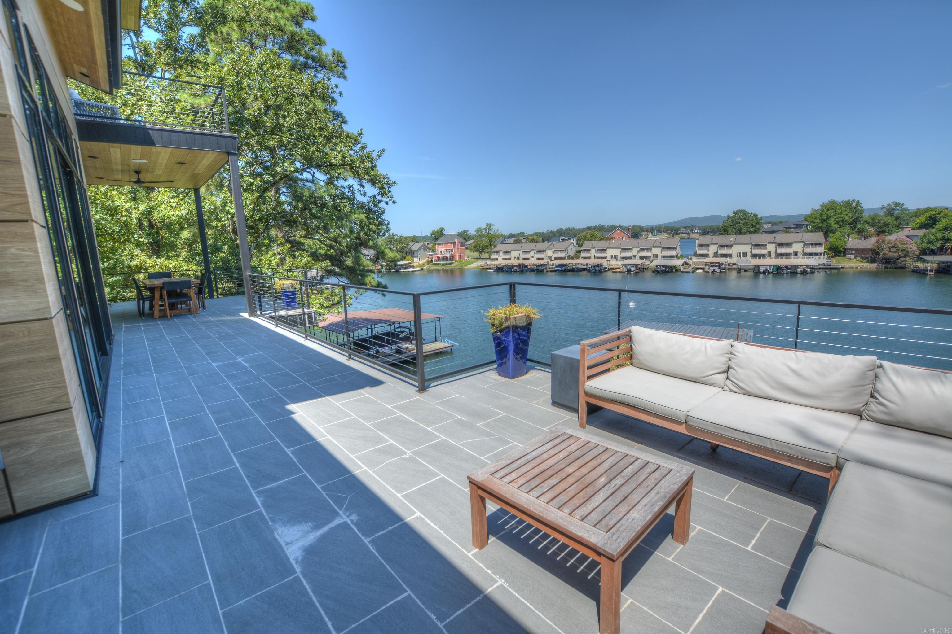 207 Summertime Bay Property Photo 46