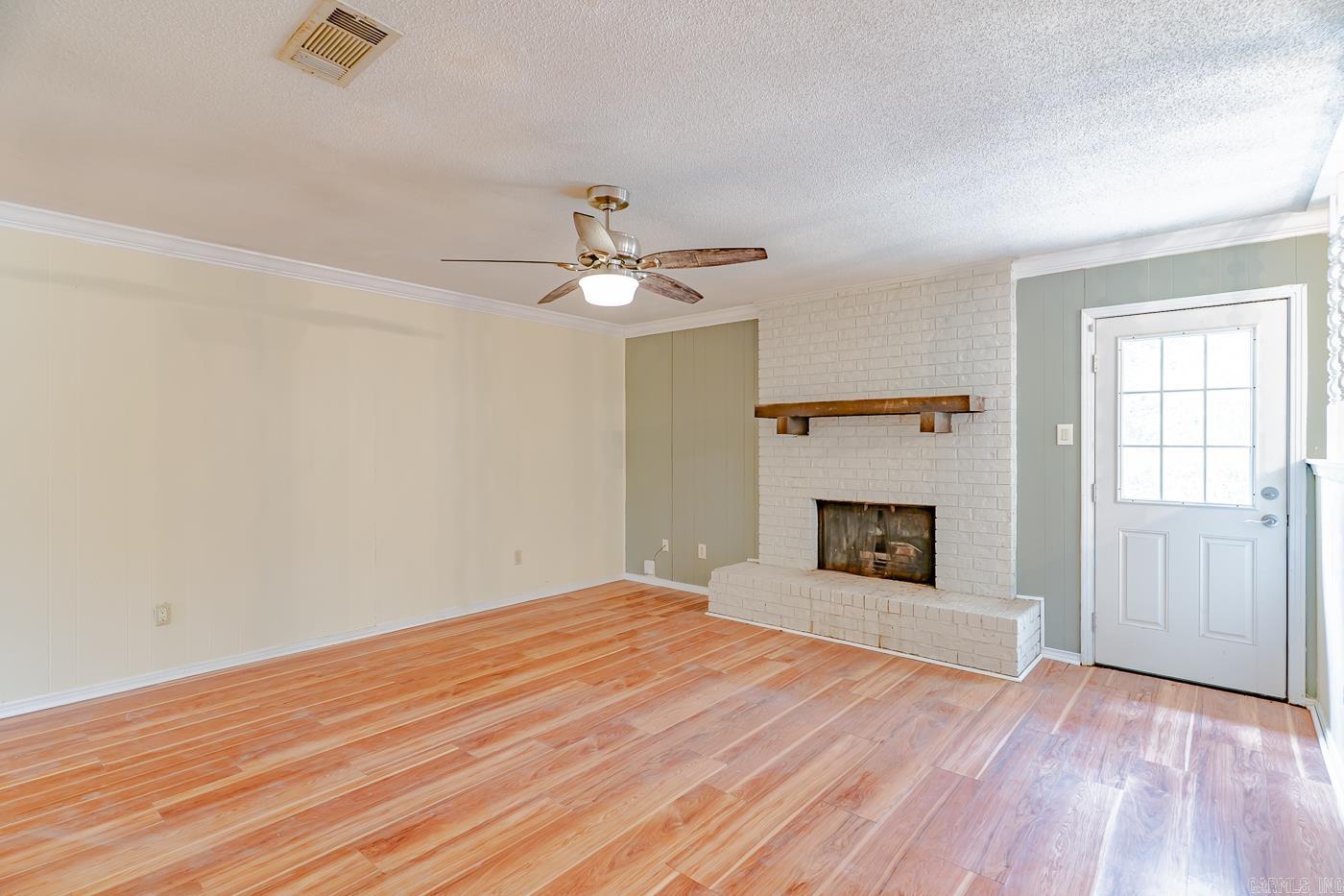 19003 Quail Run Drive Property Photo 8