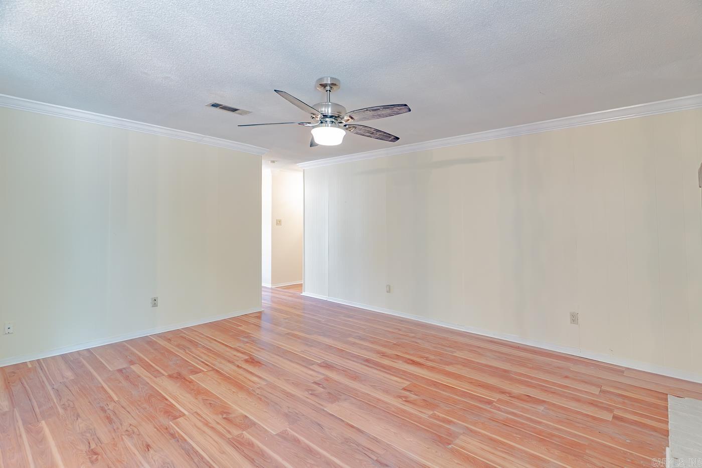 19003 Quail Run Drive Property Photo 10