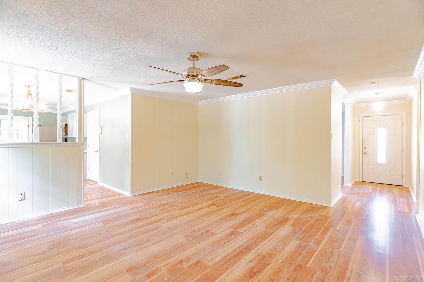 19003 Quail Run Drive Property Photo 11