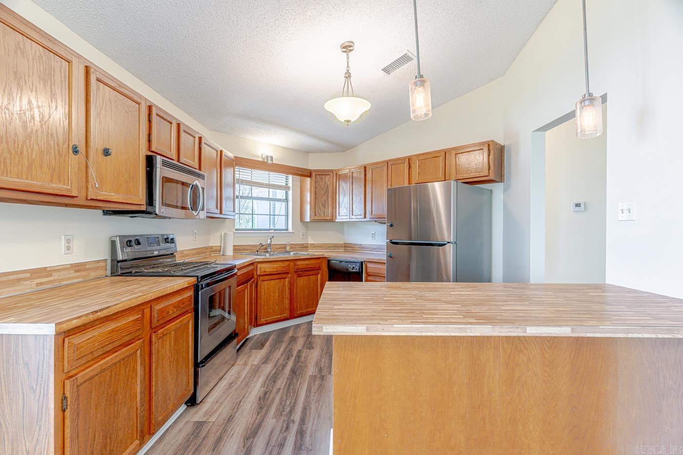 13900 Wimbledon Loop Property Photo 13