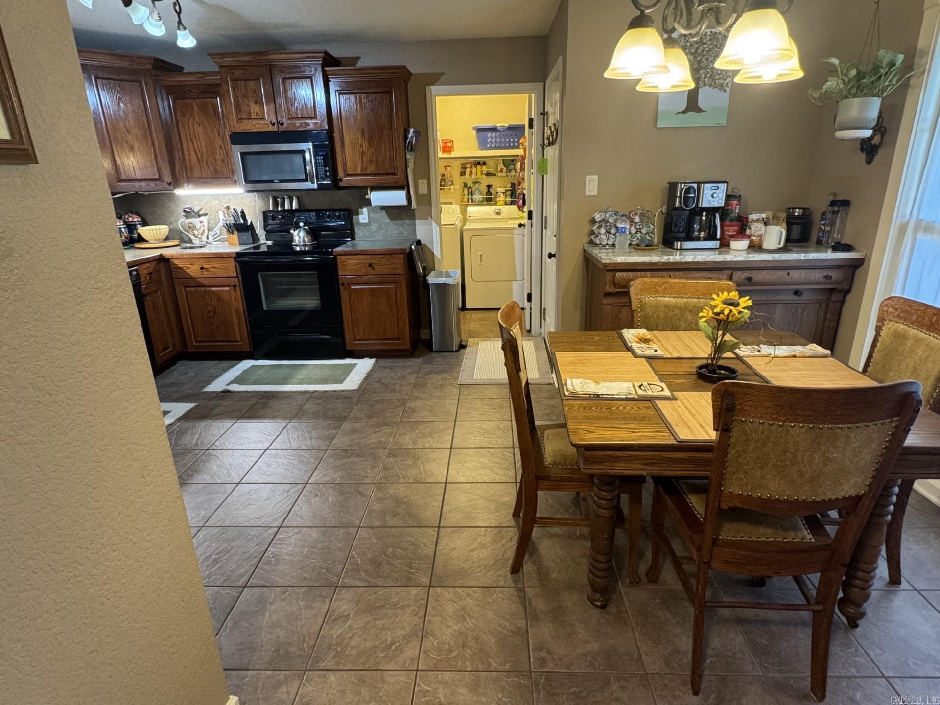 8345 Sagebrush Circle Property Photo 16