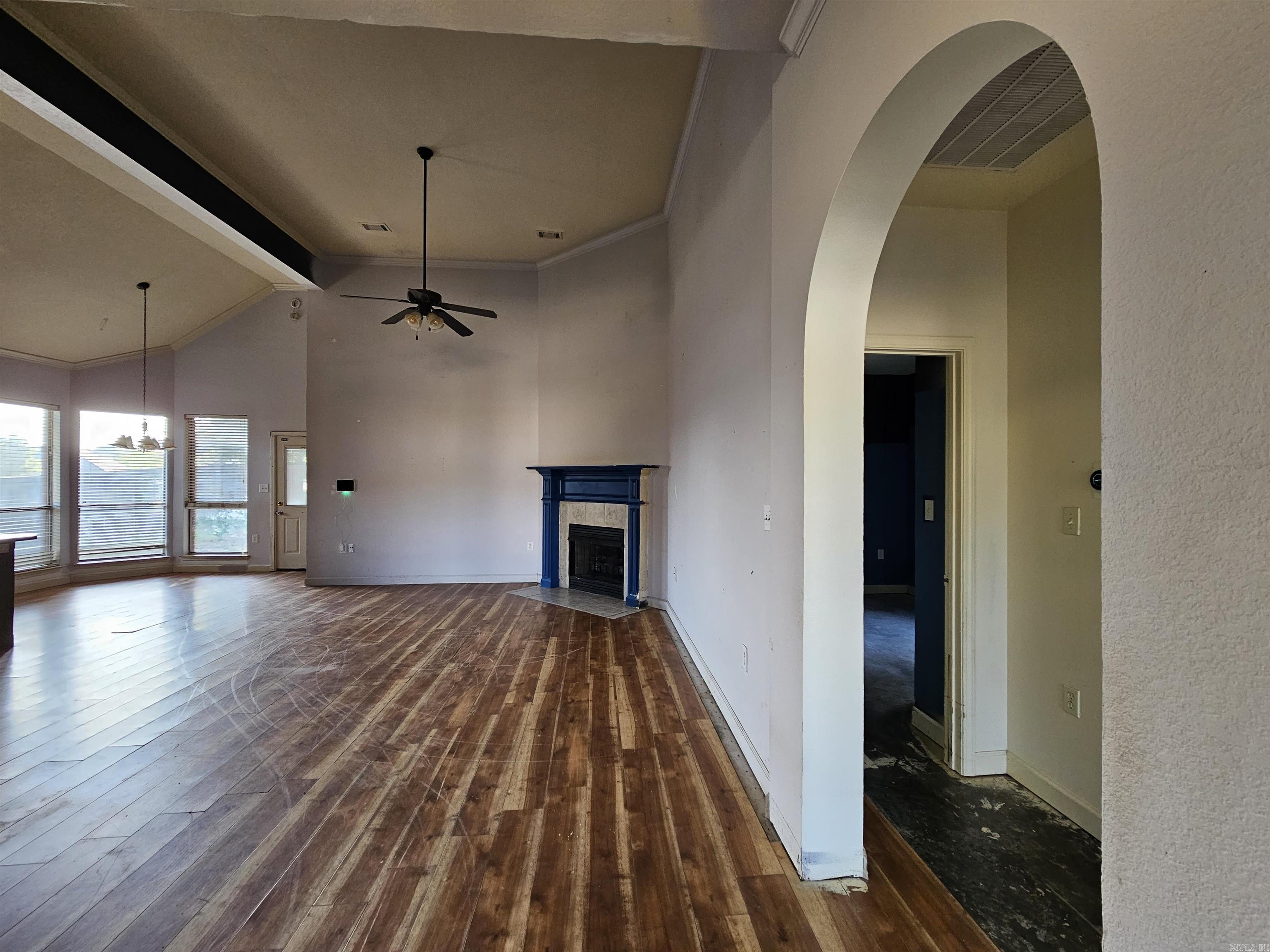 1904 Reveille Property Photo 2