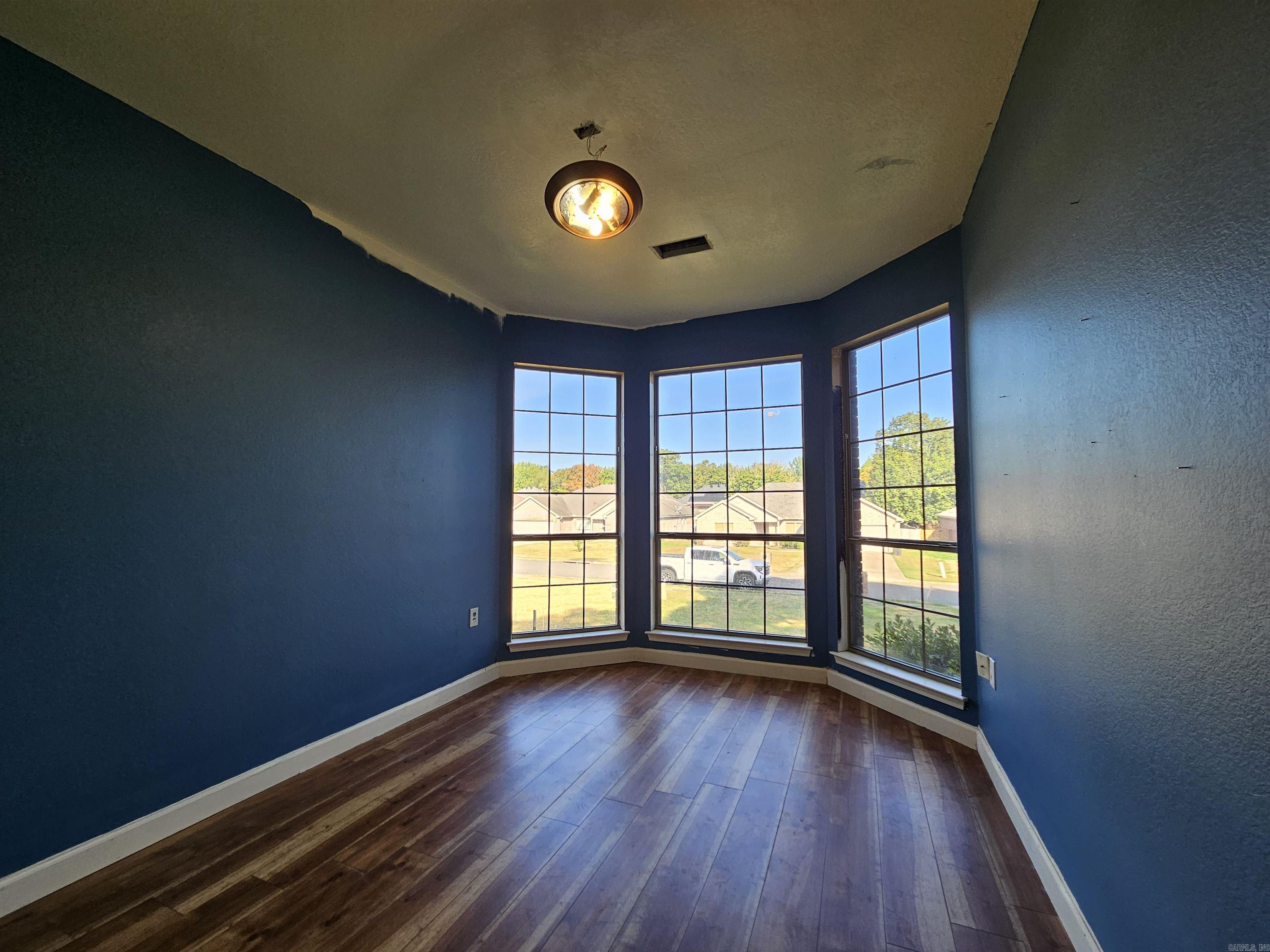 1904 Reveille Property Photo 15