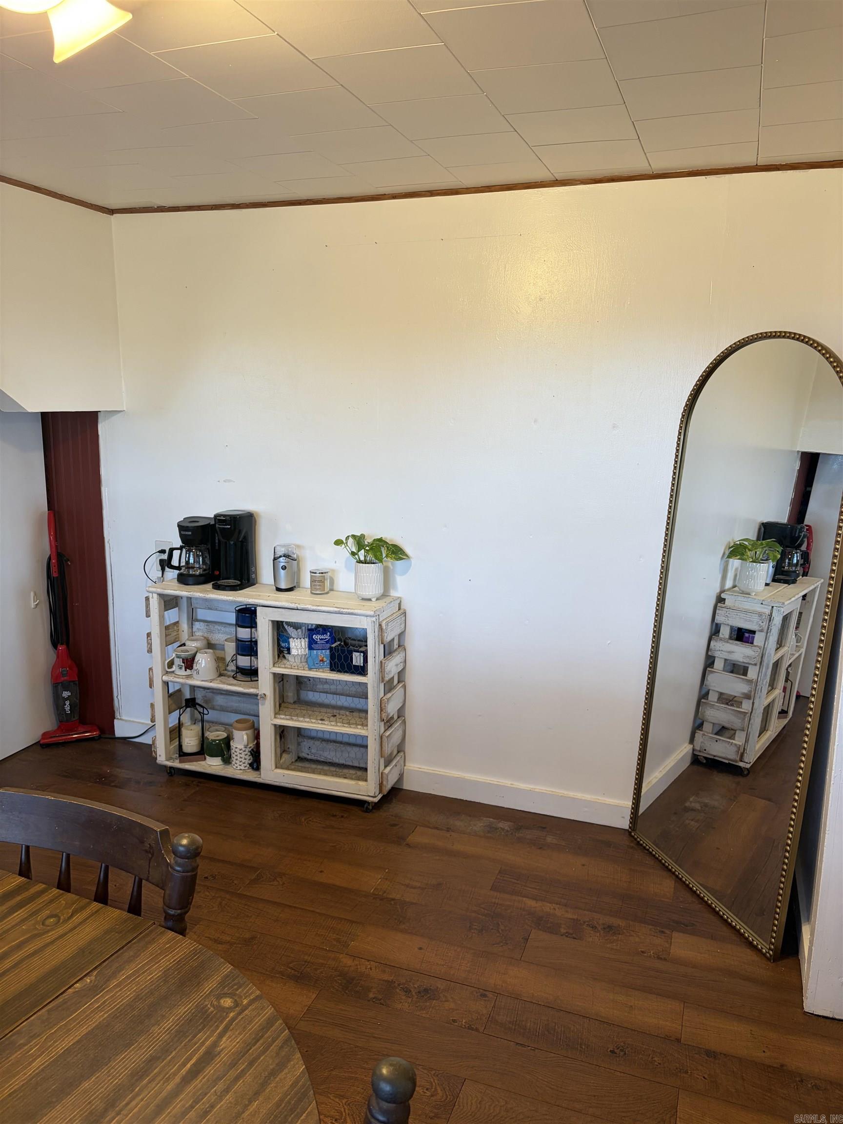 8951 Mount Calm Road Property Photo 12
