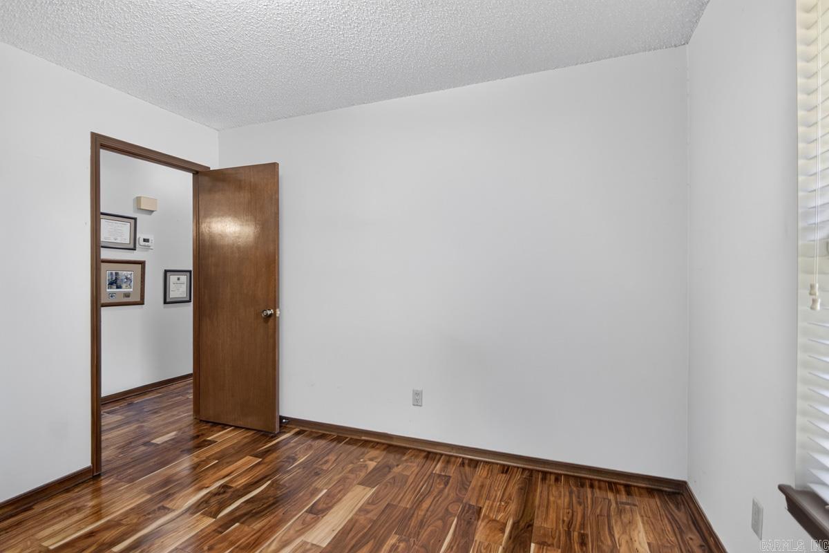 15 Park Drive Property Photo 17