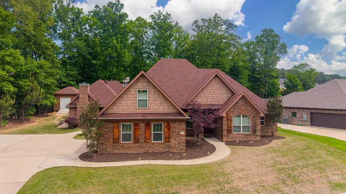 1002 Nature Way Drive Property Photo 1