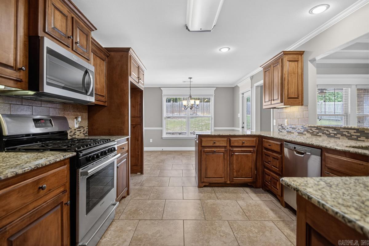 1002 Nature Way Drive Property Photo 11