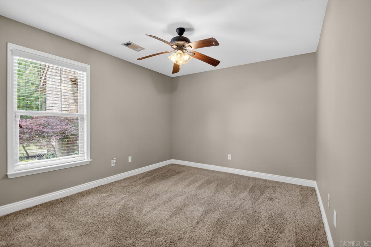 1002 Nature Way Drive Property Photo 18