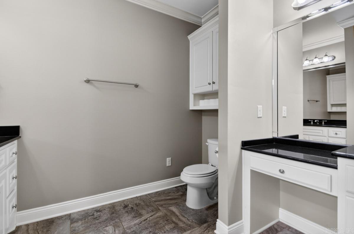 1002 Nature Way Drive Property Photo 28