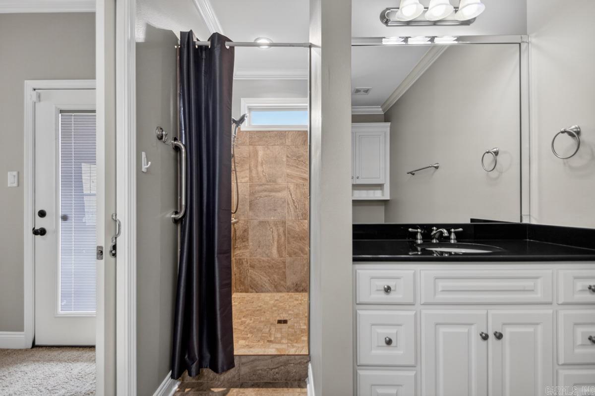 1002 Nature Way Drive Property Photo 30