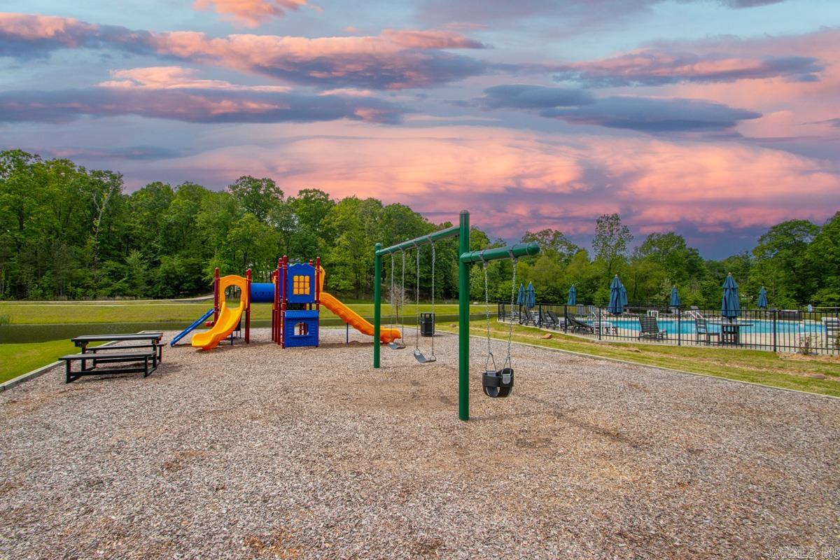 1002 Nature Way Drive Property Photo 49