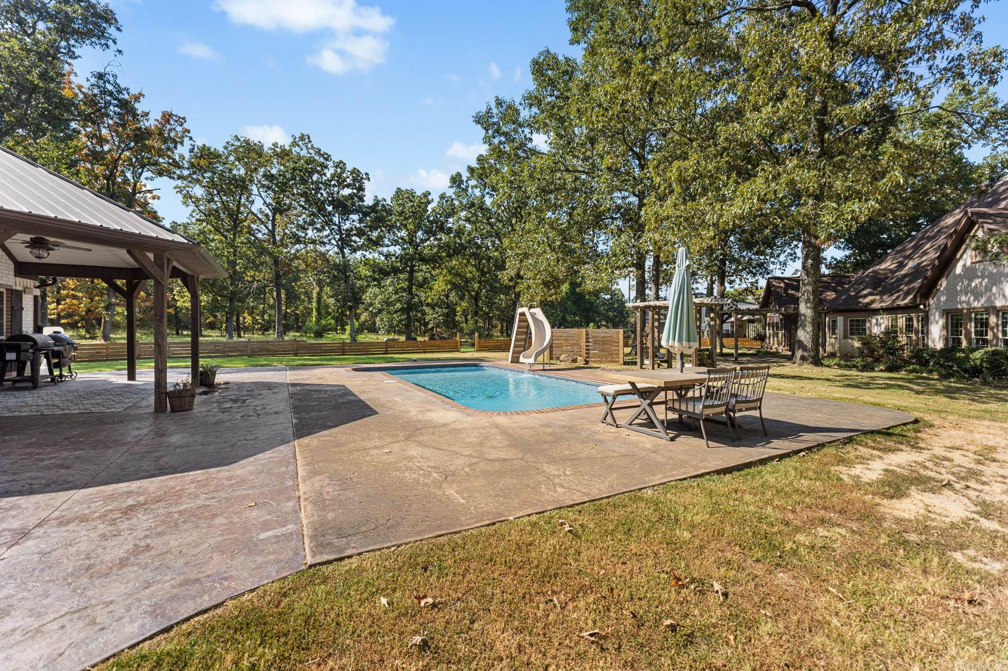 251 Bartell Road Property Photo 11