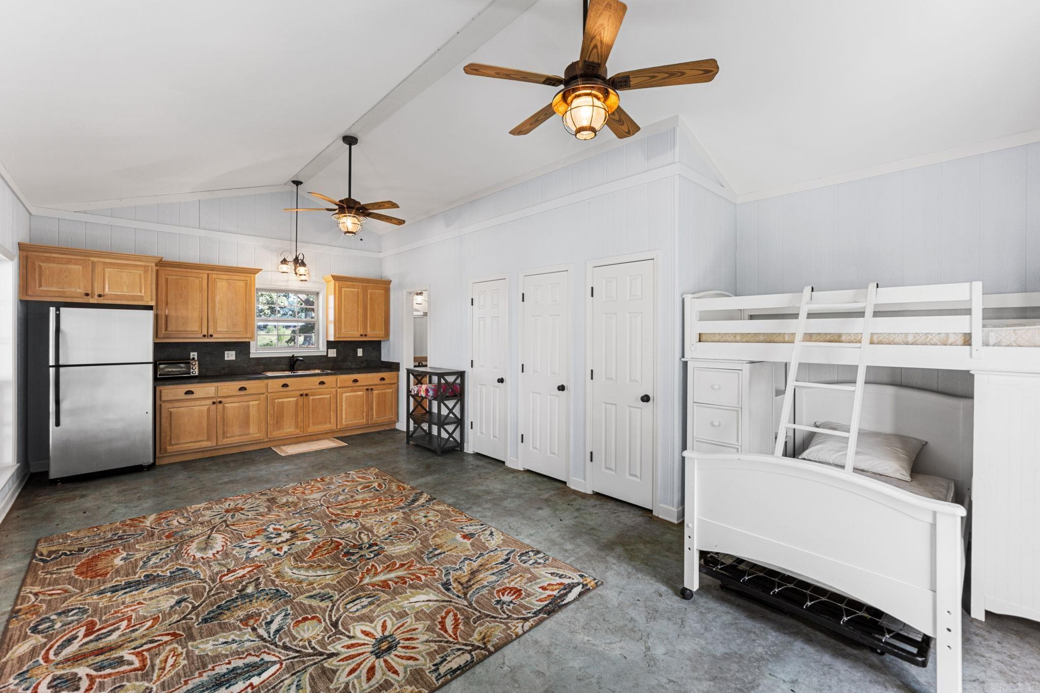 251 Bartell Road Property Photo 15