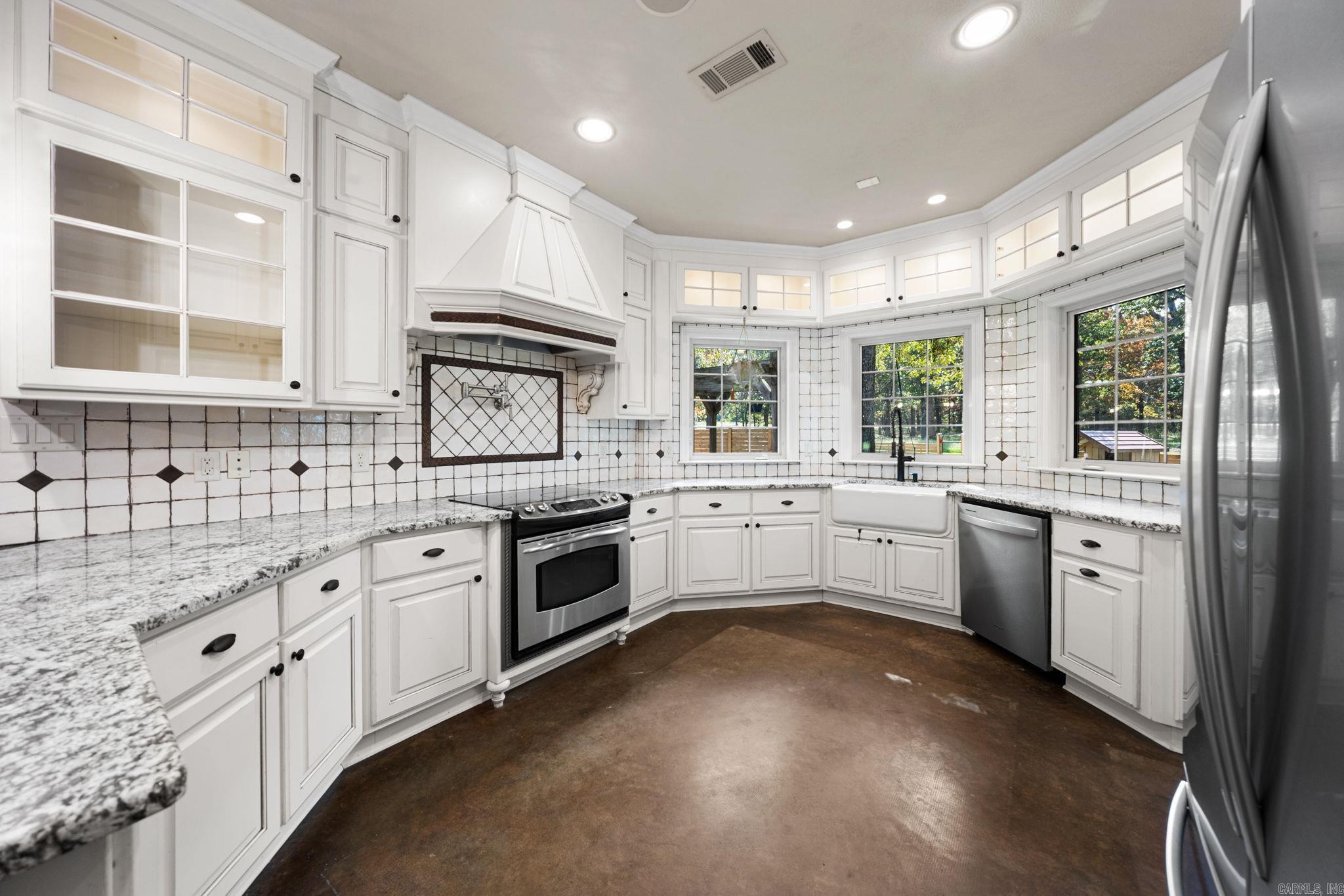 251 Bartell Road Property Photo 18